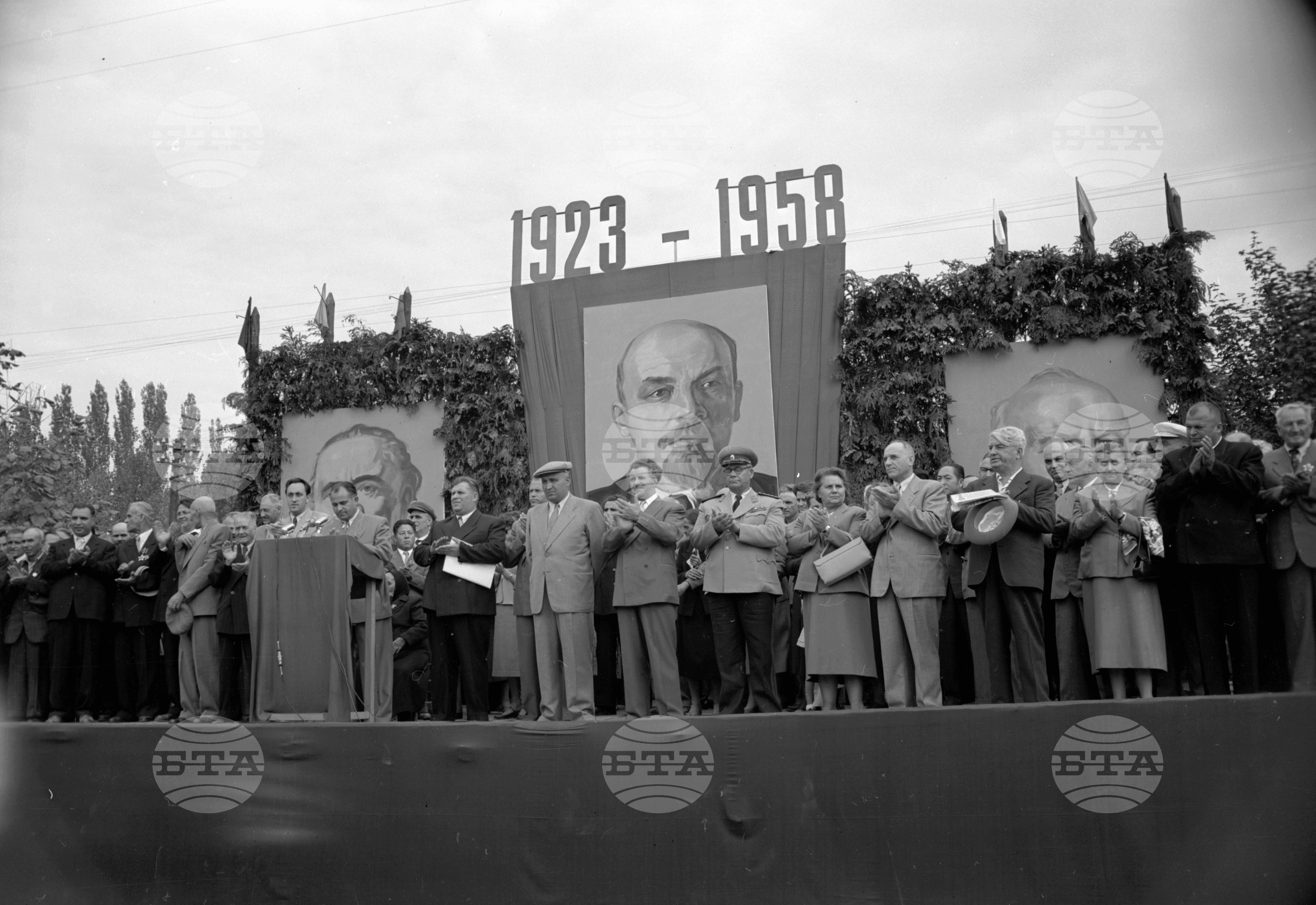 Величествен митинг в Михайловград по случай 35-годишнината от Септемврийското въстание през 1923 година
