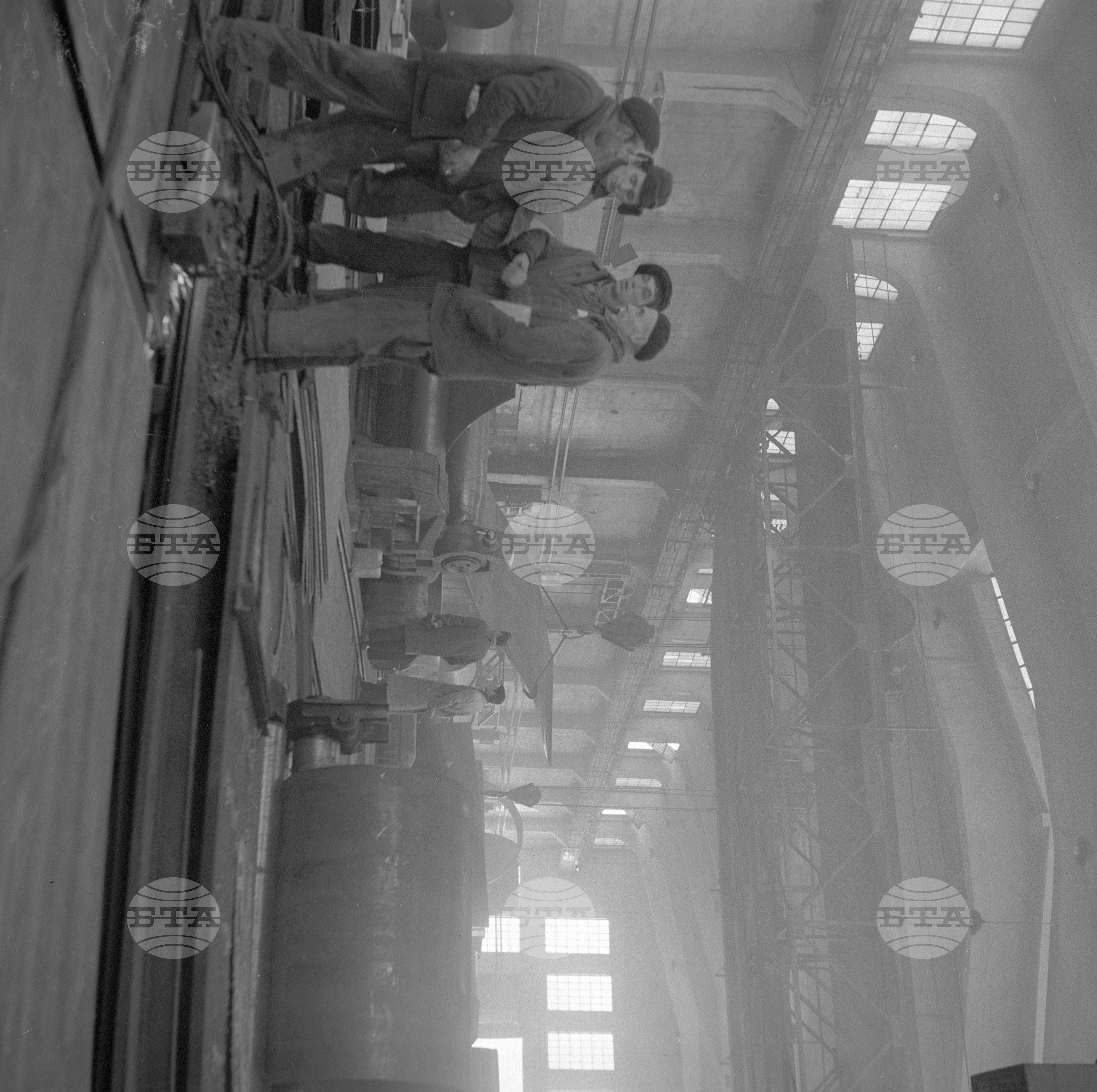 Завод "Христо Смирненски" в София - декември 1962 година
