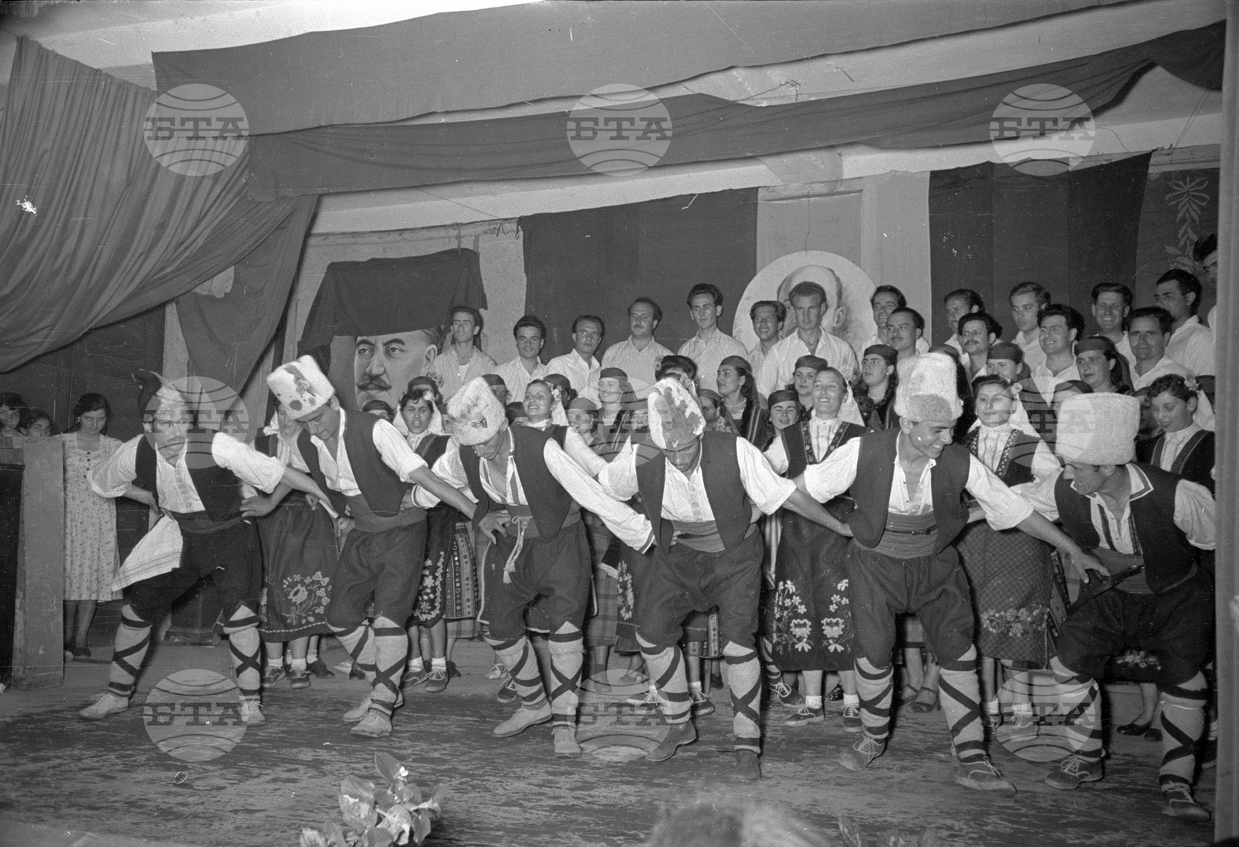 Из родопския минен басейн - 1956 година