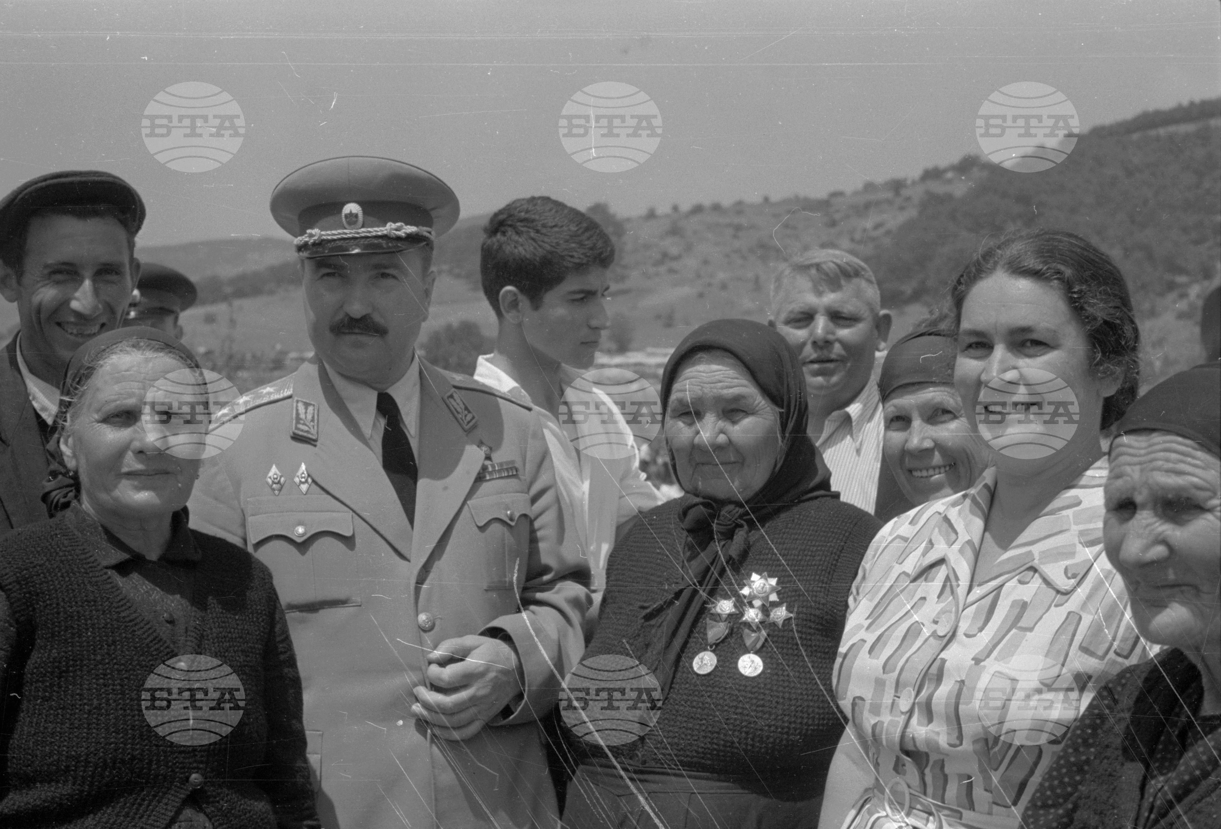 Тържествен митинг по случай 2 юни, в местността Жерково, Софийски окръг част 2