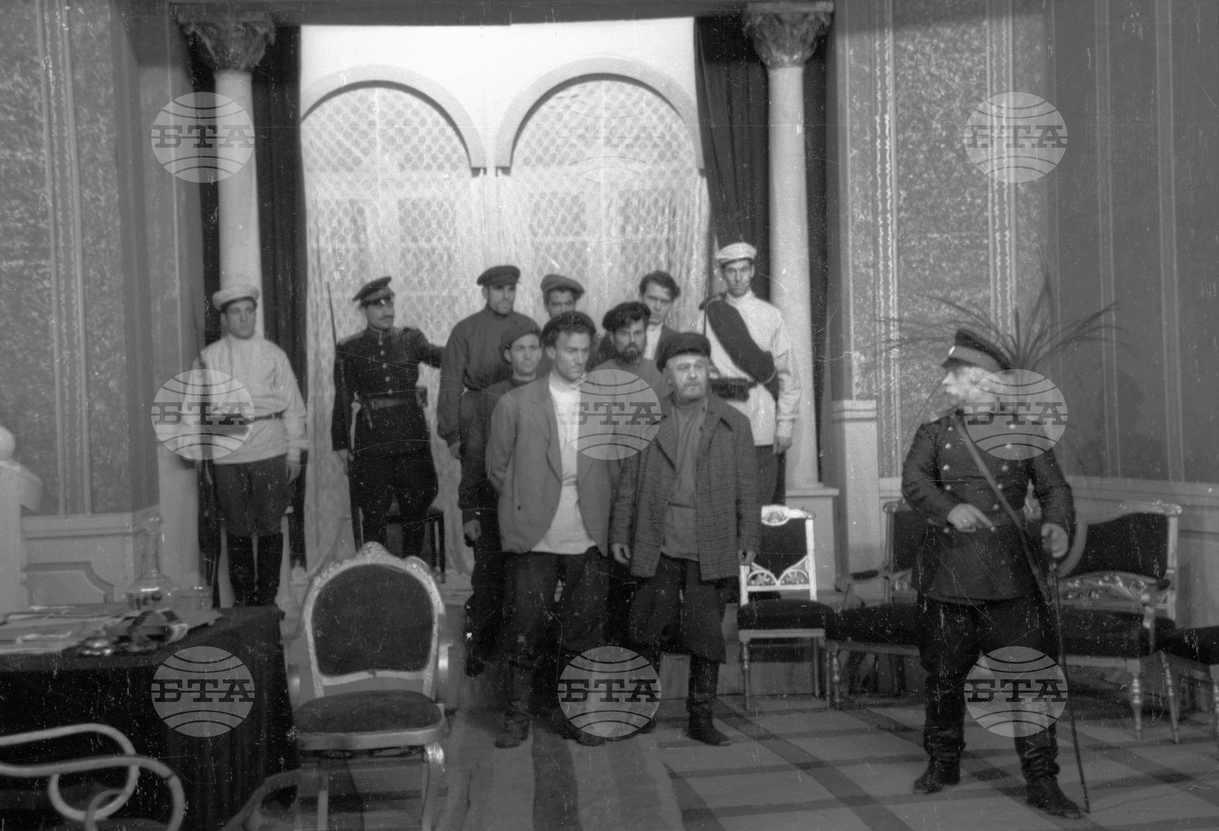 Народен театър "Иван Вазов", 1951 - част 1