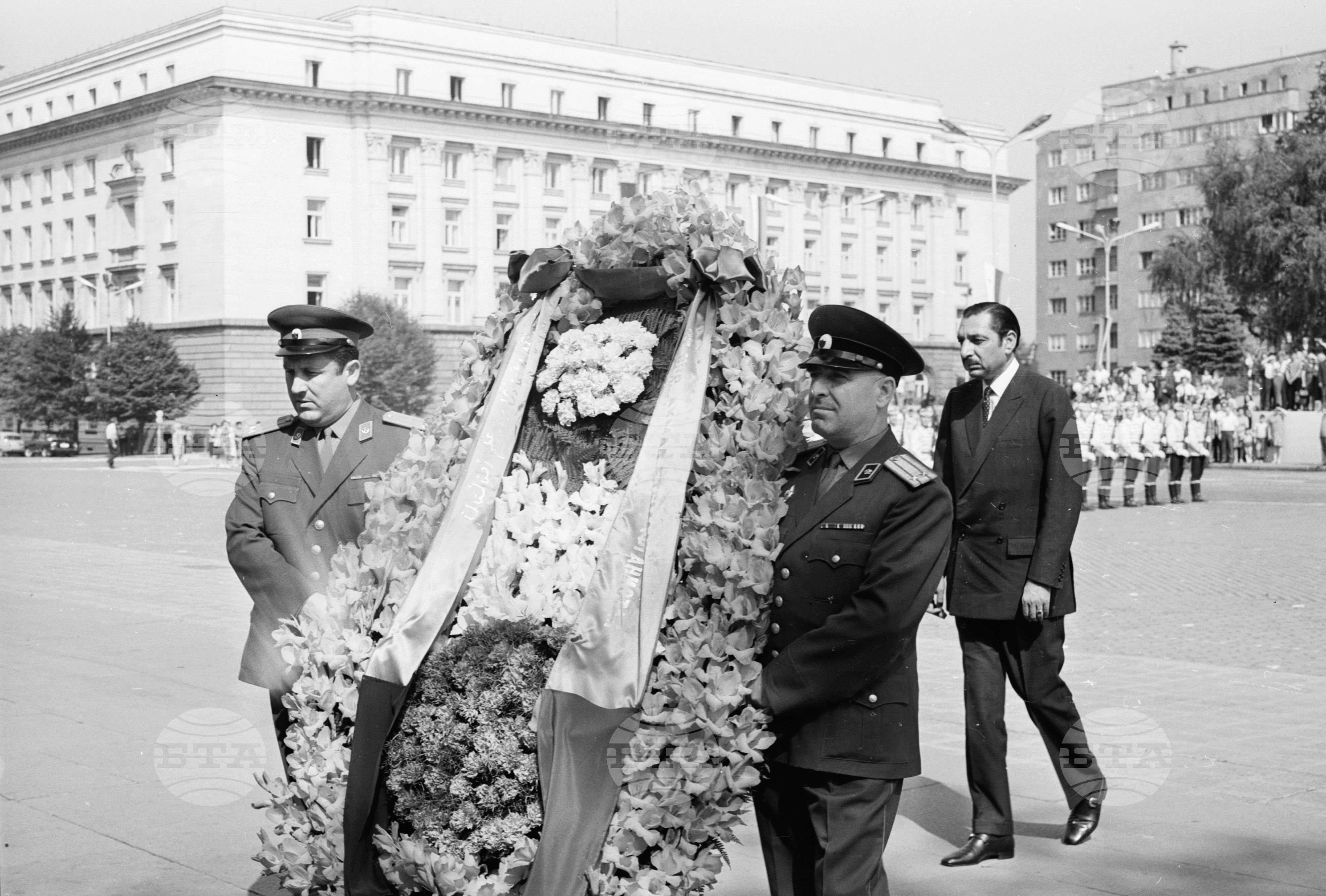 Афганистанският министър Мохамед Нур Ахмад Етемади на посещение в България - част 1