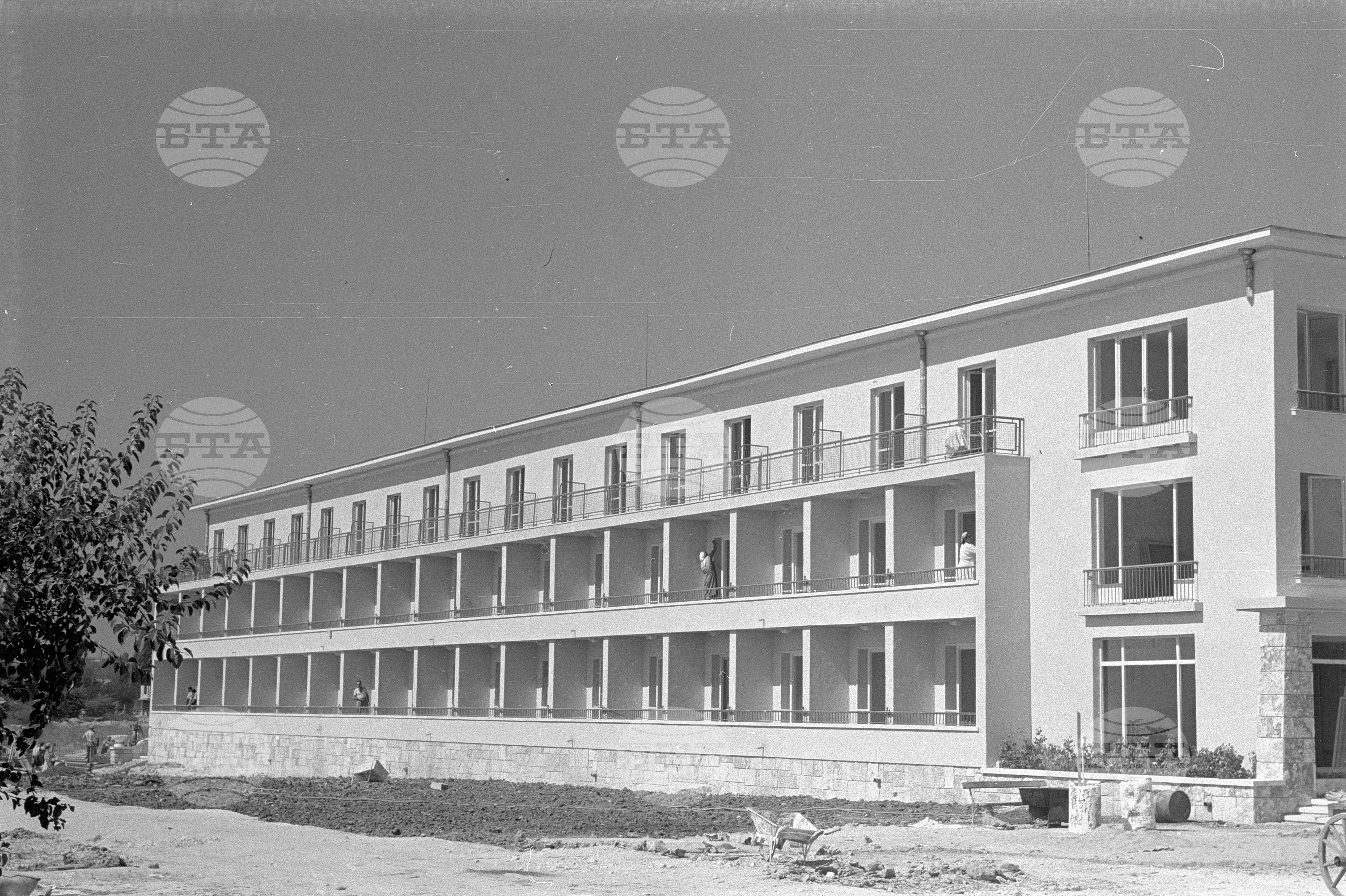 НОВ СТРОЕЖ В КУРОРТА "ВАРНА