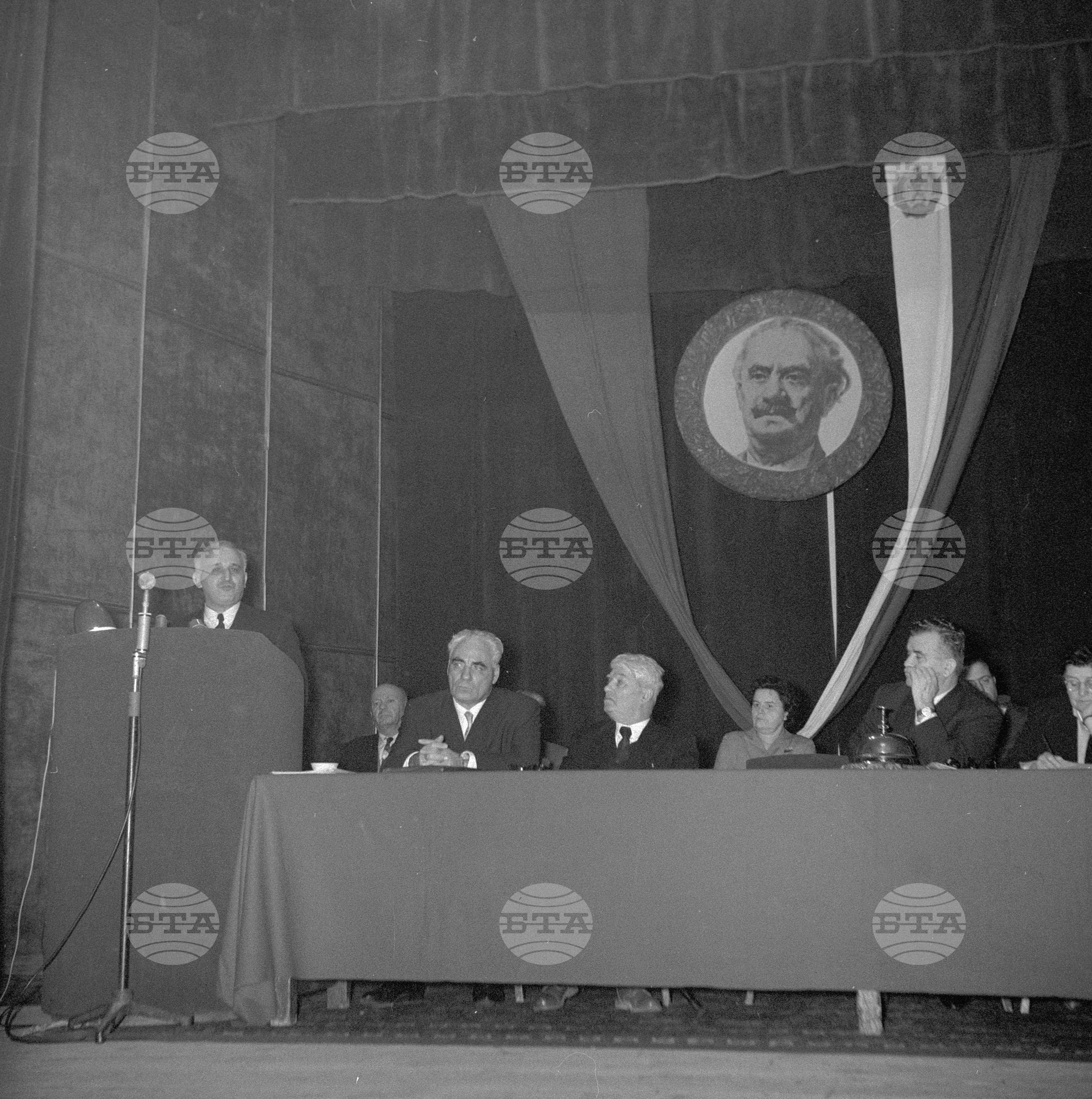 Заседание на Националния съвет на Отечествения фронт в София 1962 година