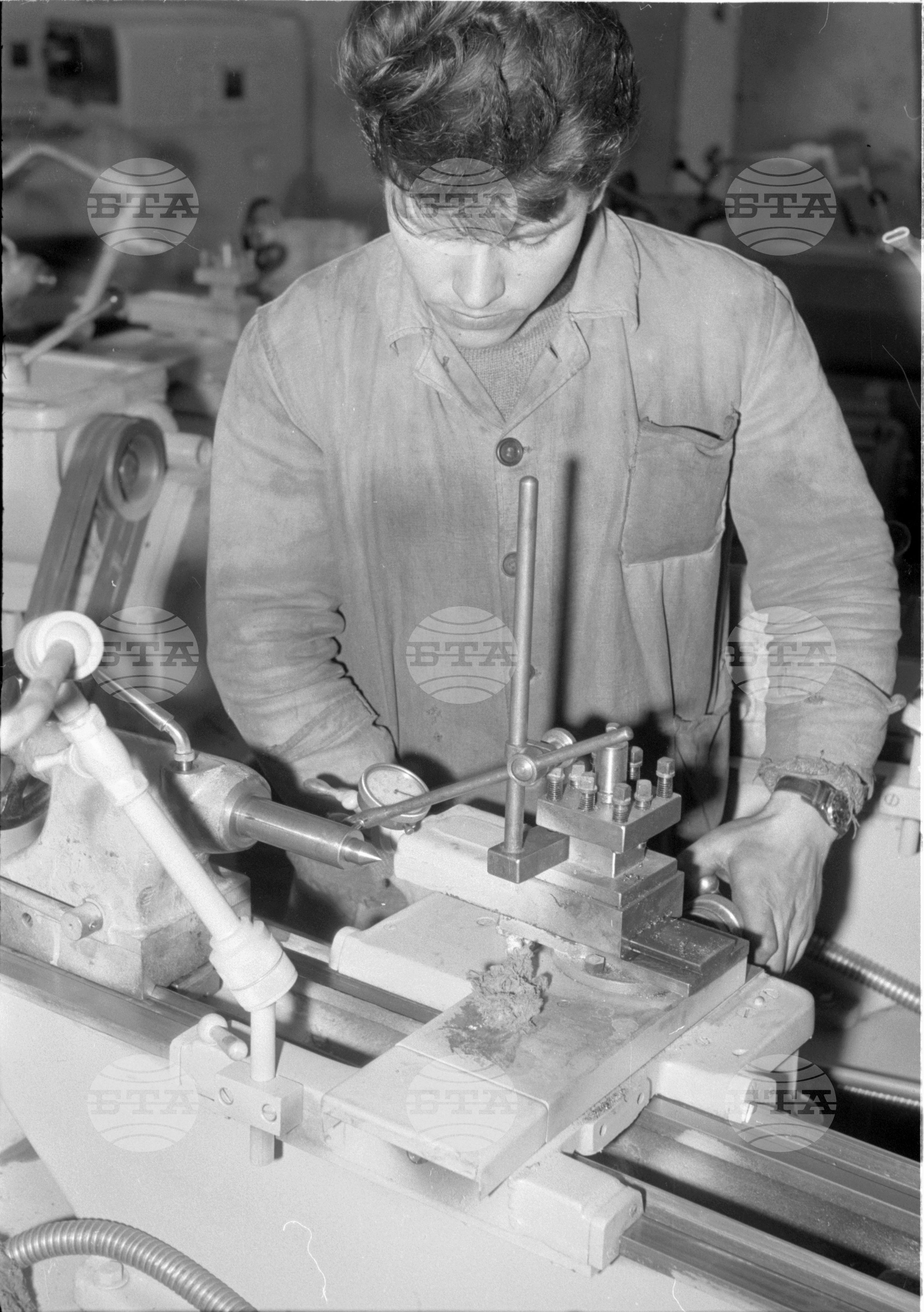 Завод за металорежещи машини в София - 1961 година