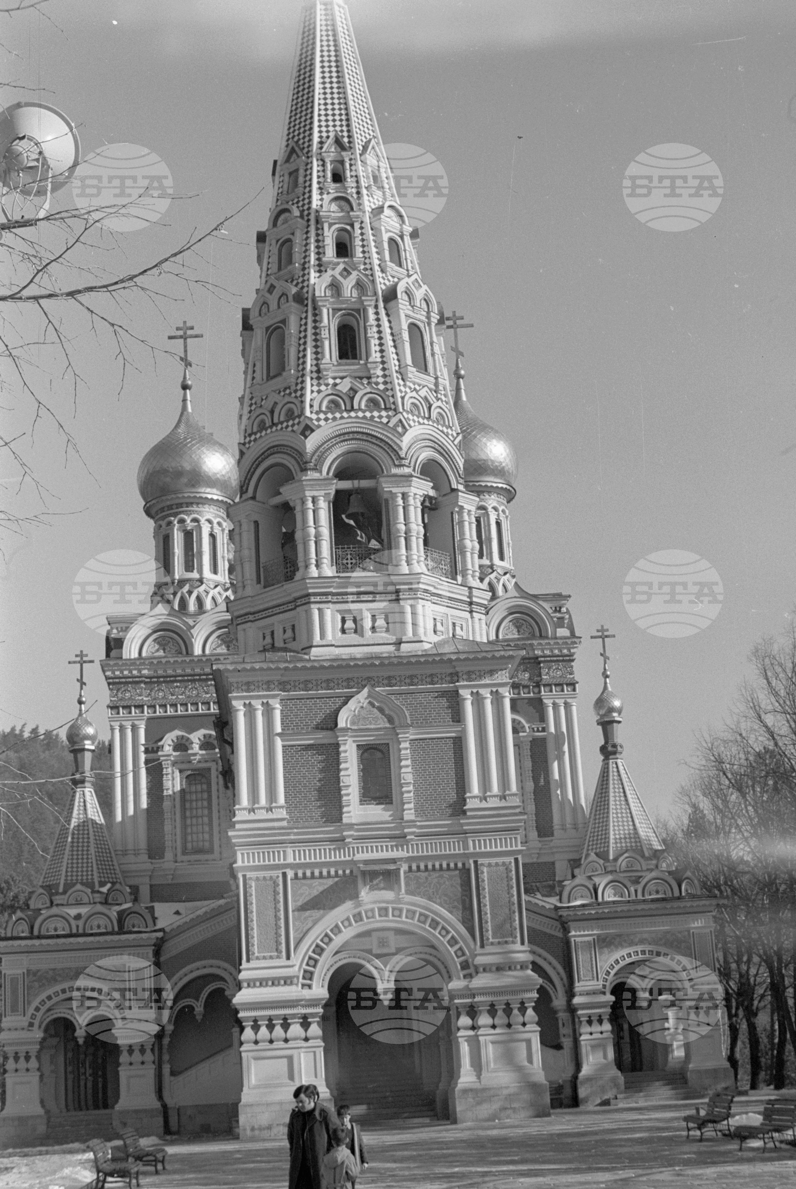 Храм-паметник "Рождество Христово" в град Шипка