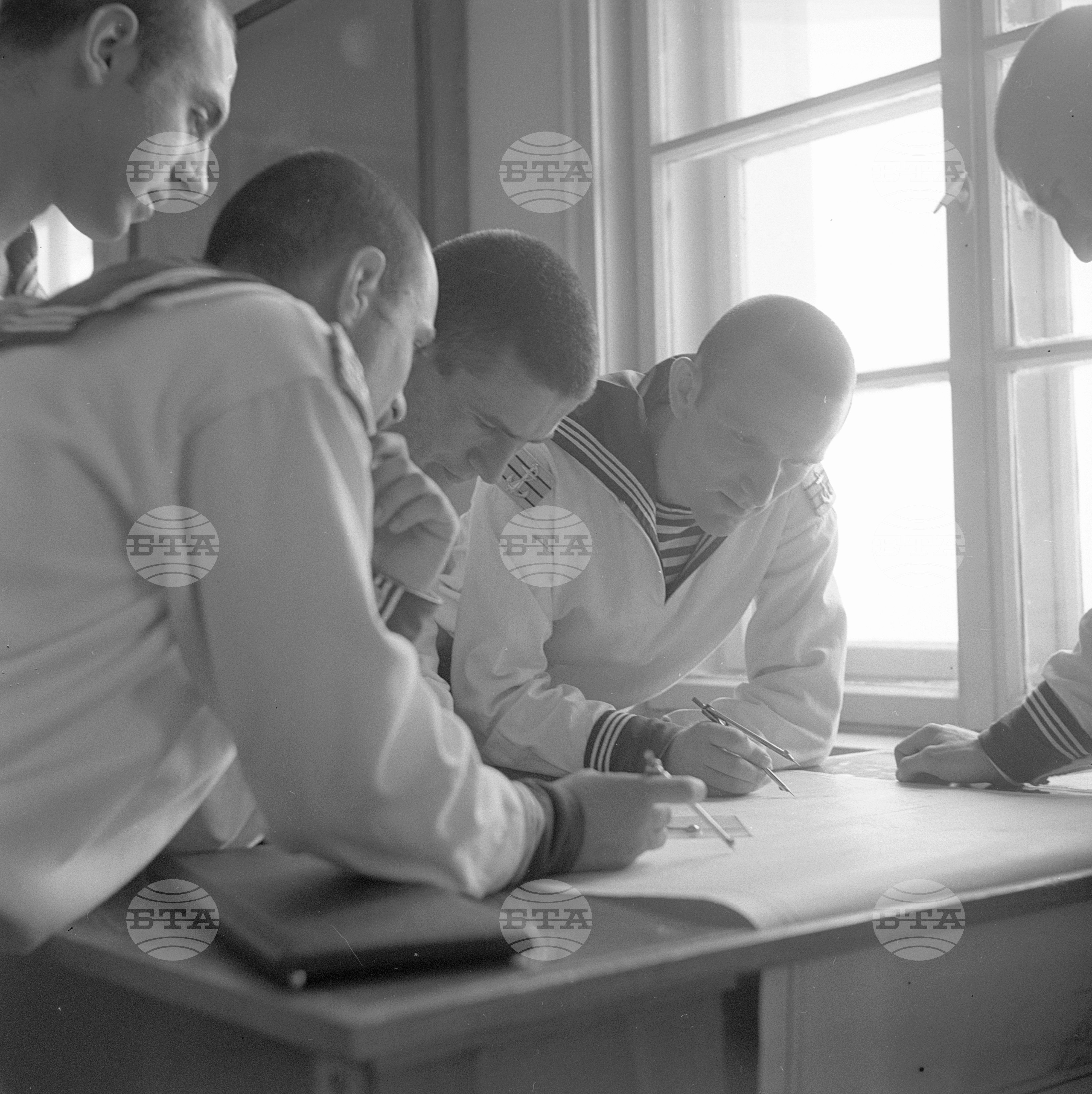 Висше народно военноморско училище "Никола Вапцаров" - Варна