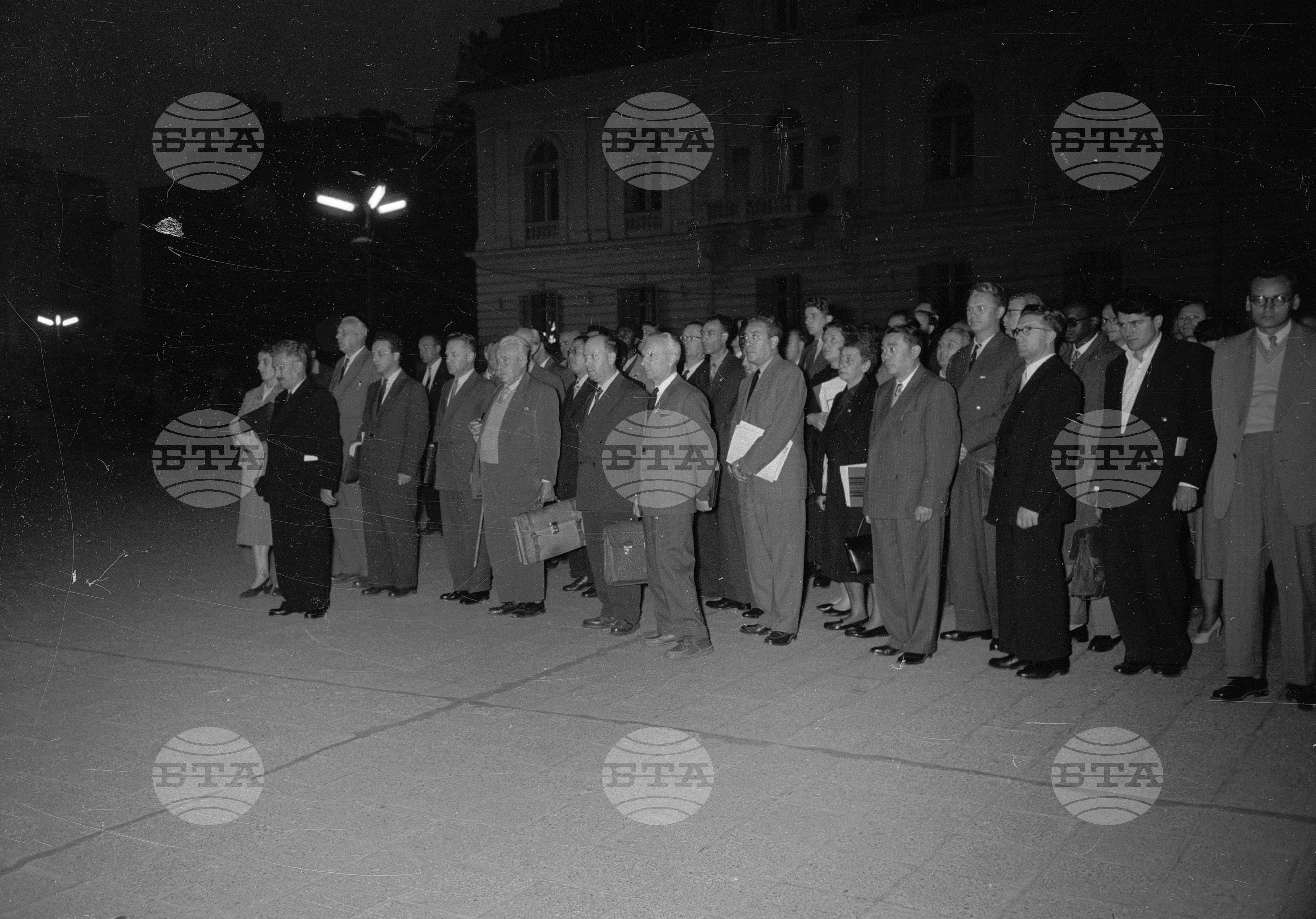 Осмата сесията на генералният съвет на СФПС