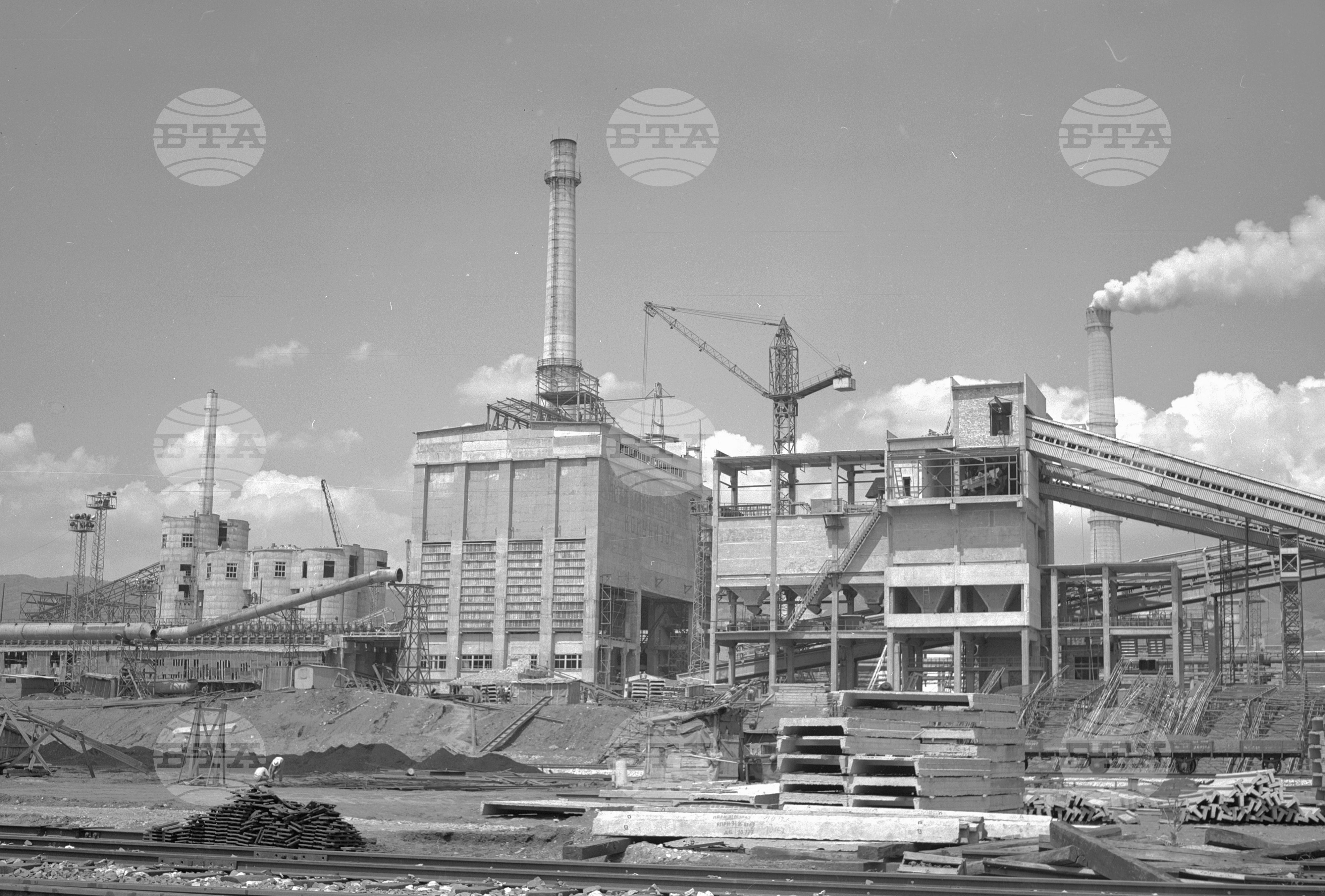 На строежа на Кремиковския металургичен комбинат - 1963