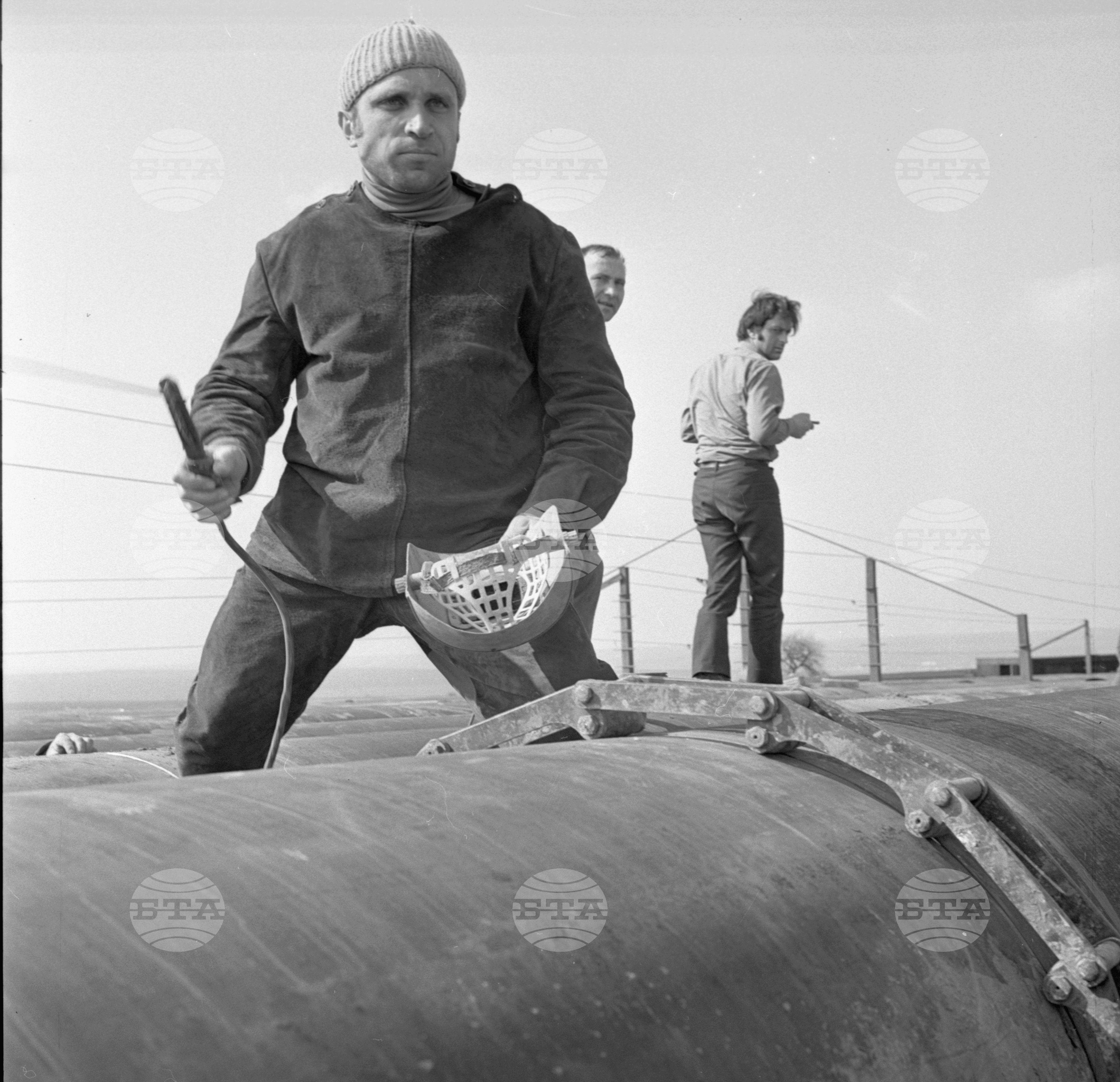 На строежа на газопровода СССР (Съюз на съветските социалистически републики) - НРБ (Народна Република България)