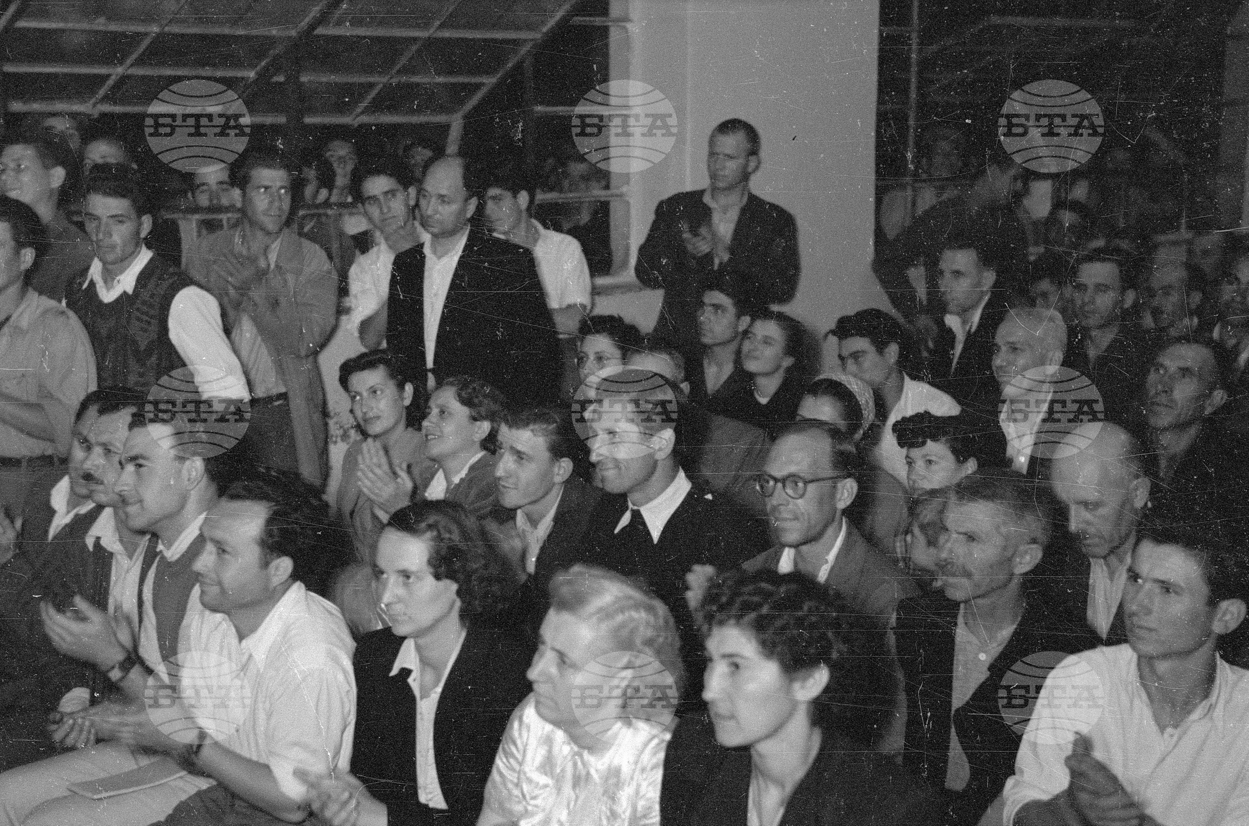 Поемане шествието на ДМЗ "Ленин" от БТА