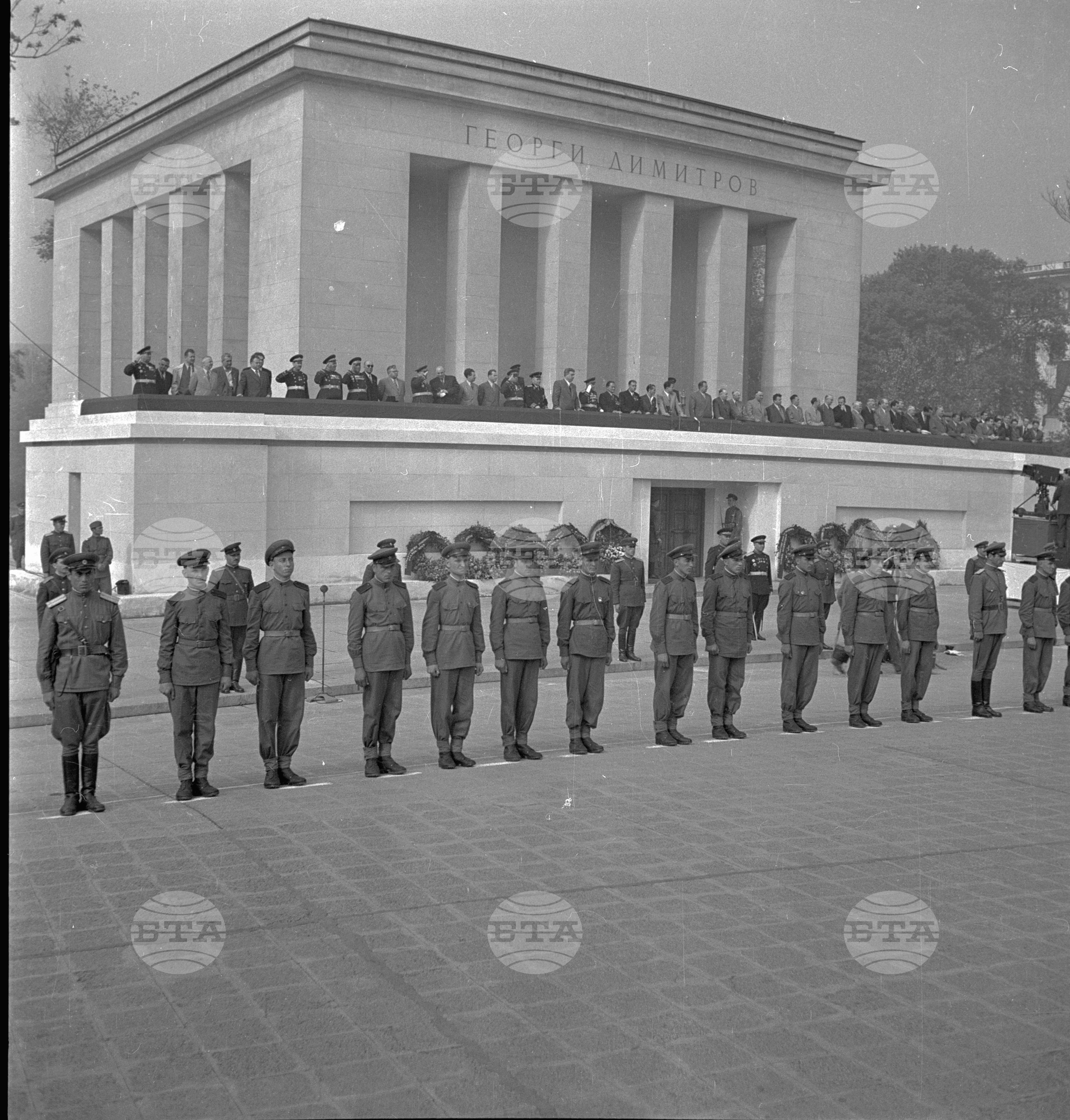 Манифестация на 1 май 1952 година, част 1