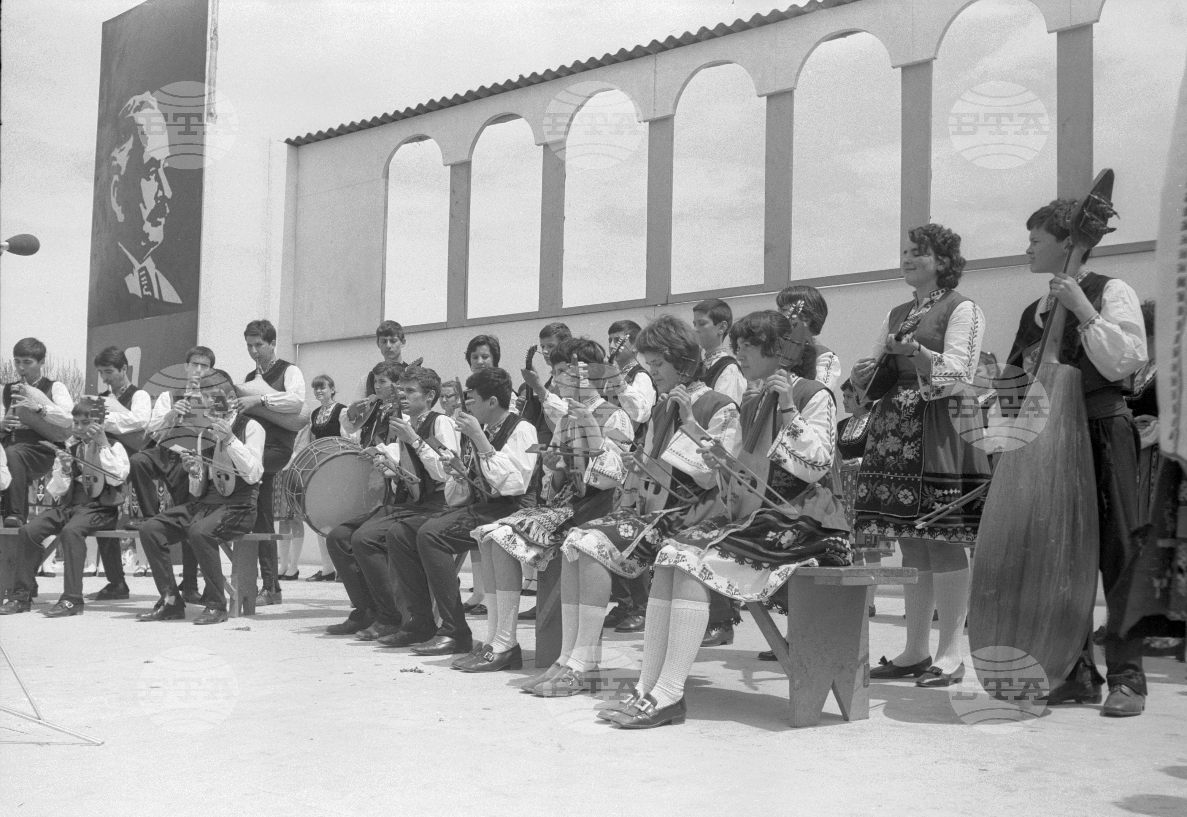 Шопски празник в Елин Пелин през 1972 година - част 2