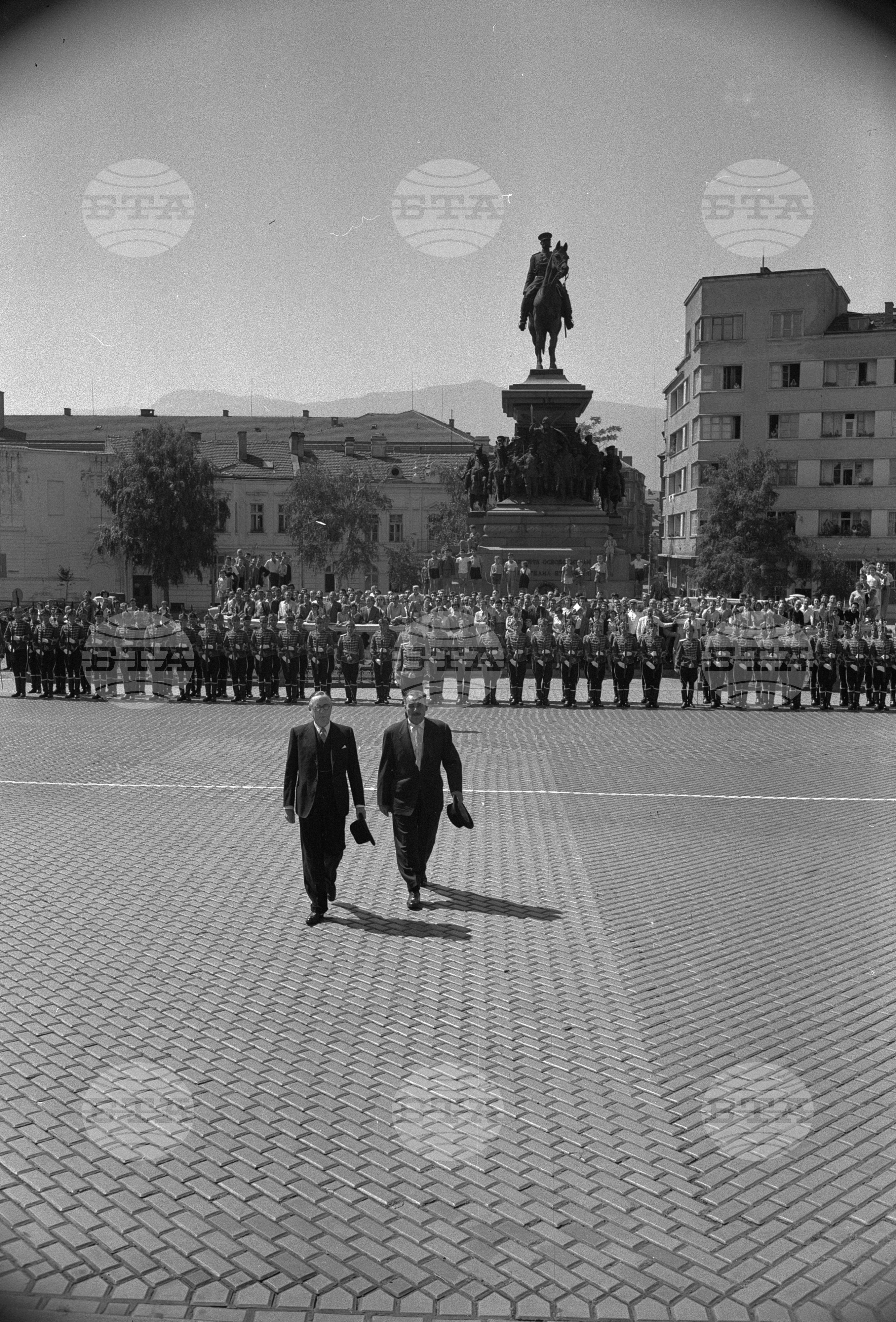 Новоназначеният извънреден пратеник и пълномощен министър на Великобритания в София Хендли Линкън връчи акредитивните си писма
