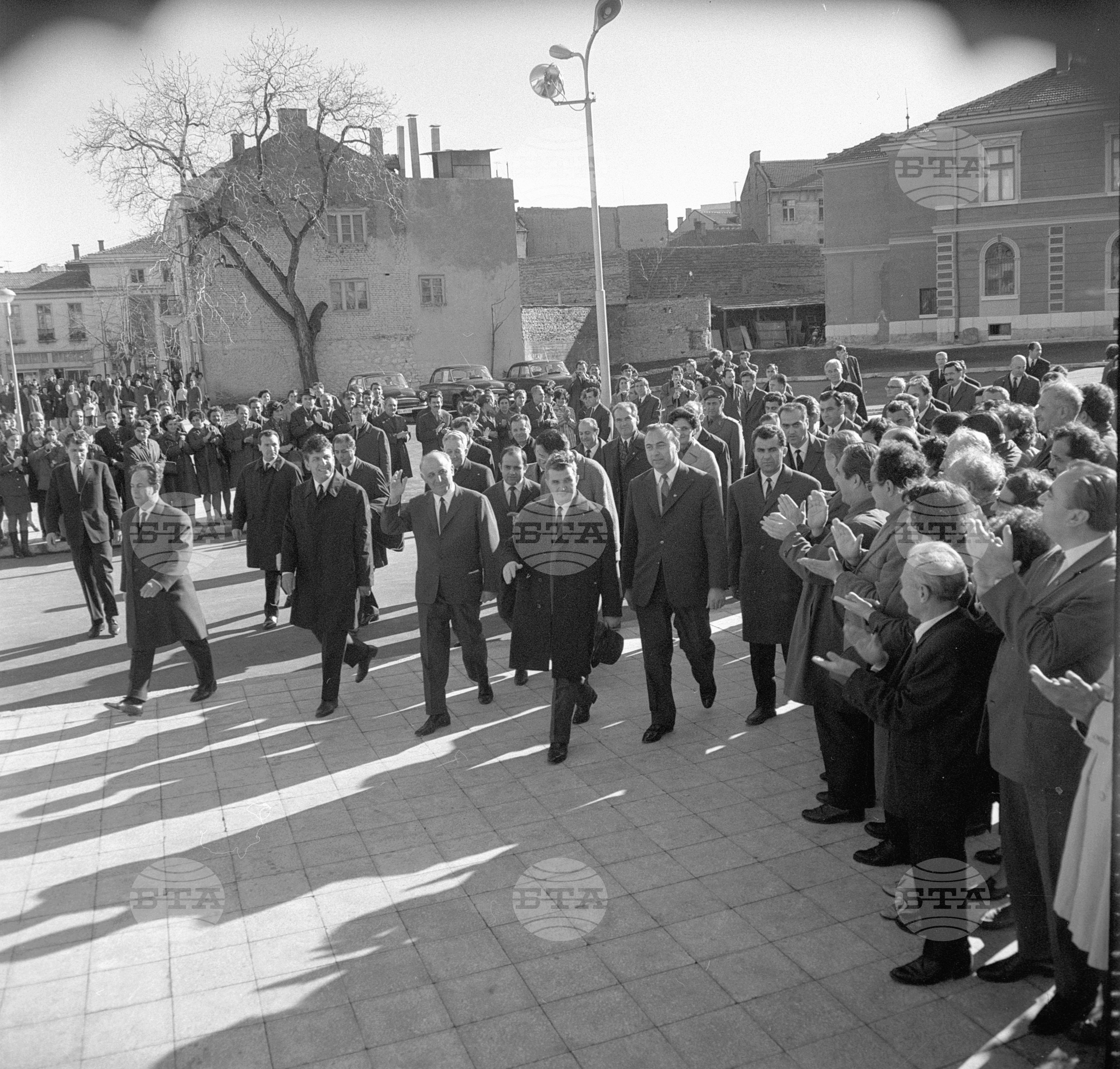 Посрещане на румънската партийно-правителствена делегация във Враца