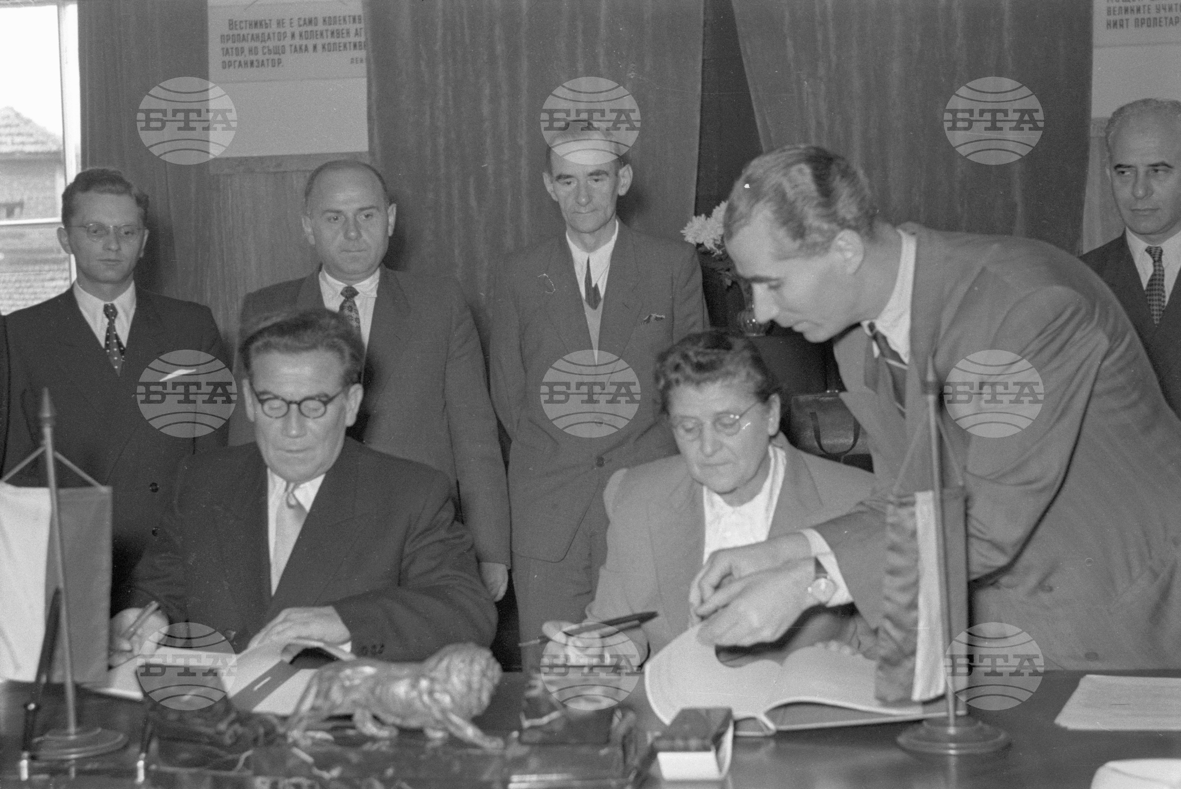 Подписване на Спогодба за телеграфните, телефонните и радиосъобщенията между Народна република България и Народна република Полша - 1953 година