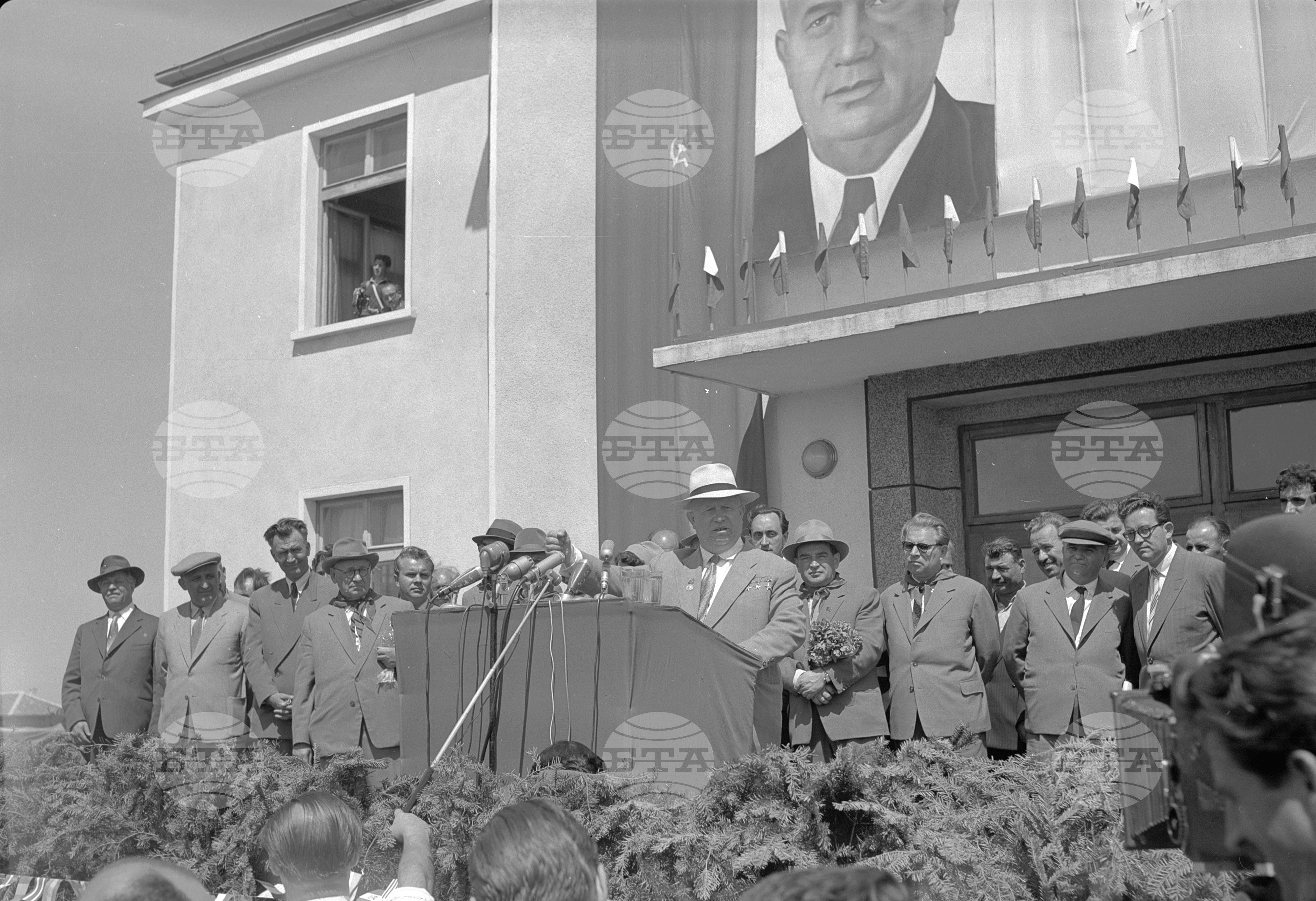 Пребиваване на партийно-правителствена делегация на СССР в Плевенски окръг част 3