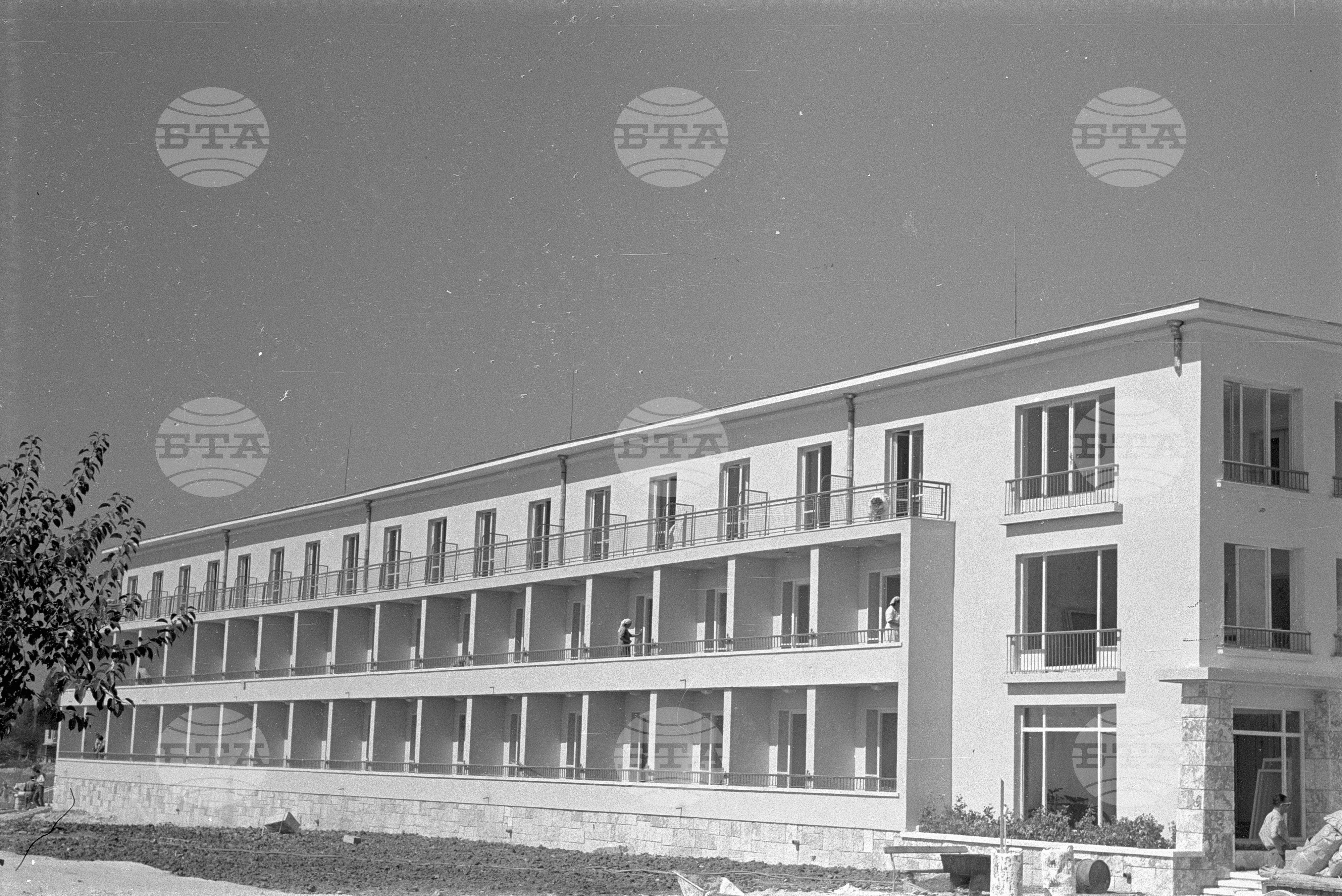 НОВ СТРОЕЖ В КУРОРТА "ВАРНА"