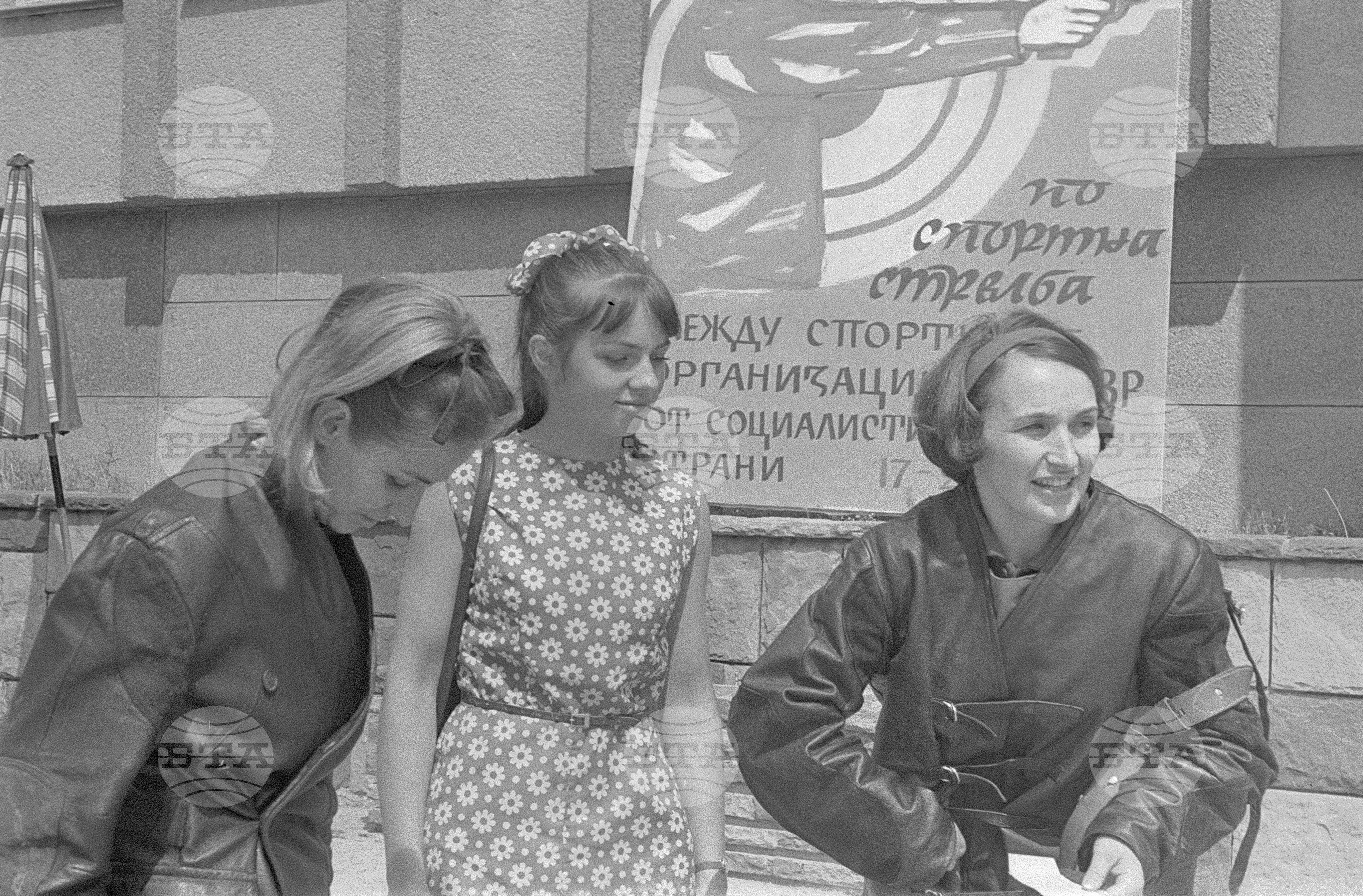 Стрелба с м/к пушка за жени от 3 положения на 50 м