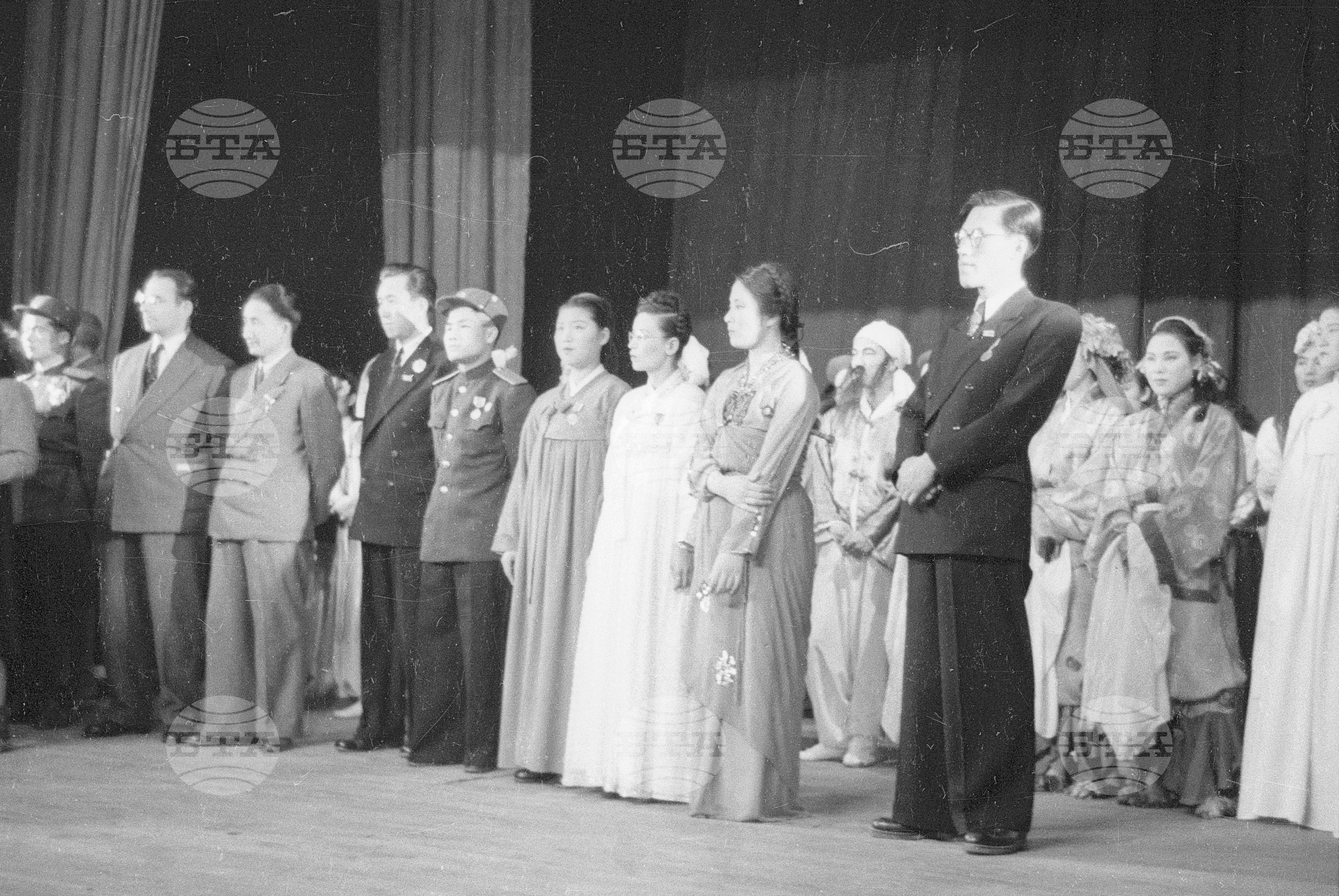 Корейски ансамбъл в Пловдив, 1951