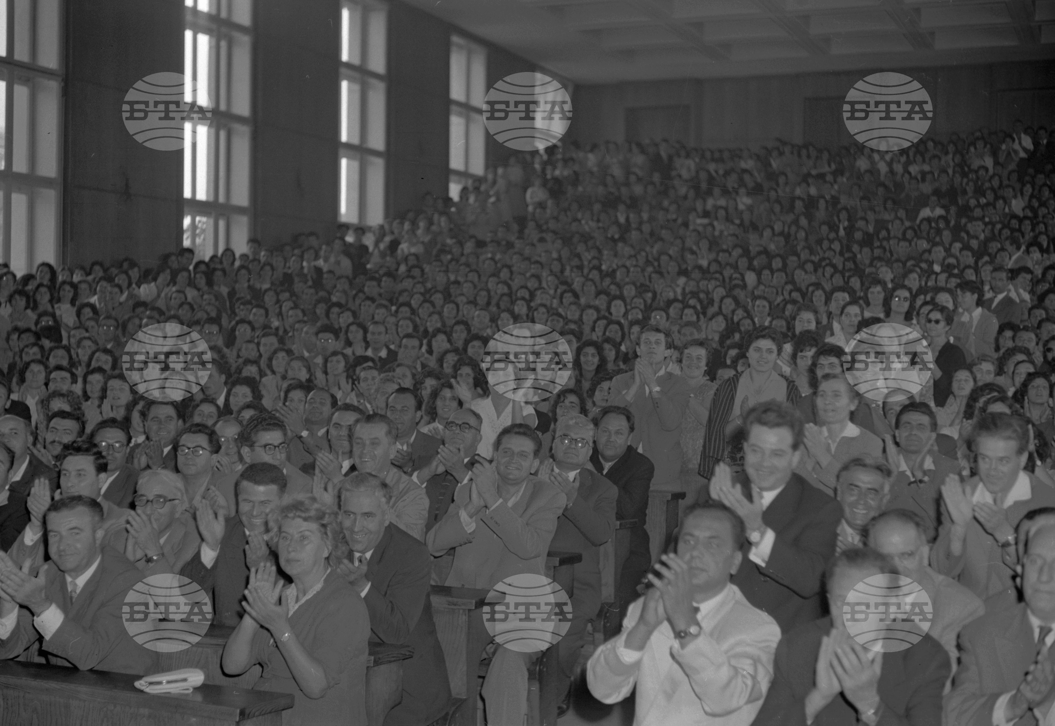 Откриване на  новата учебна 1961/1962 година в столичните учебни заведения