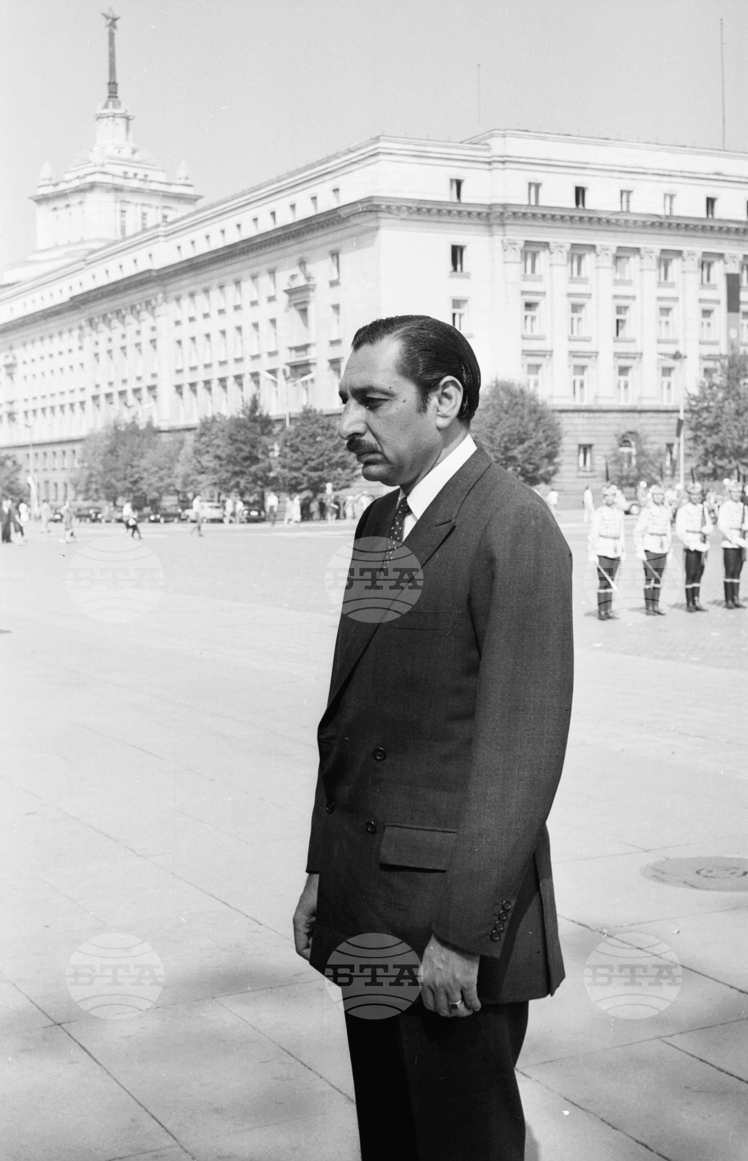 Афганистанският министър Мохамед Нур Ахмад Етемади на посещение в България - част 1