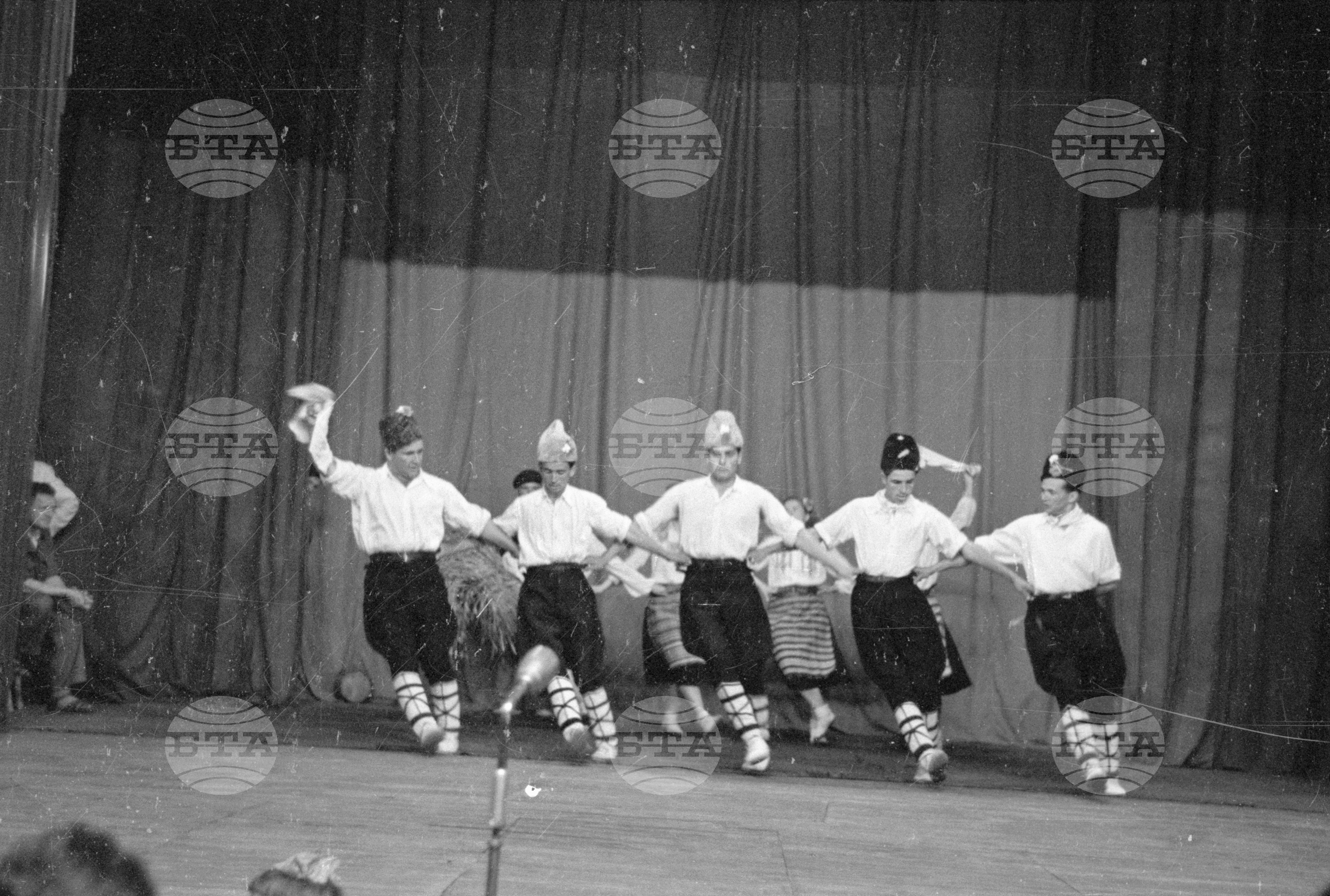 Окръжен преглед на художествената самодейност, 1951