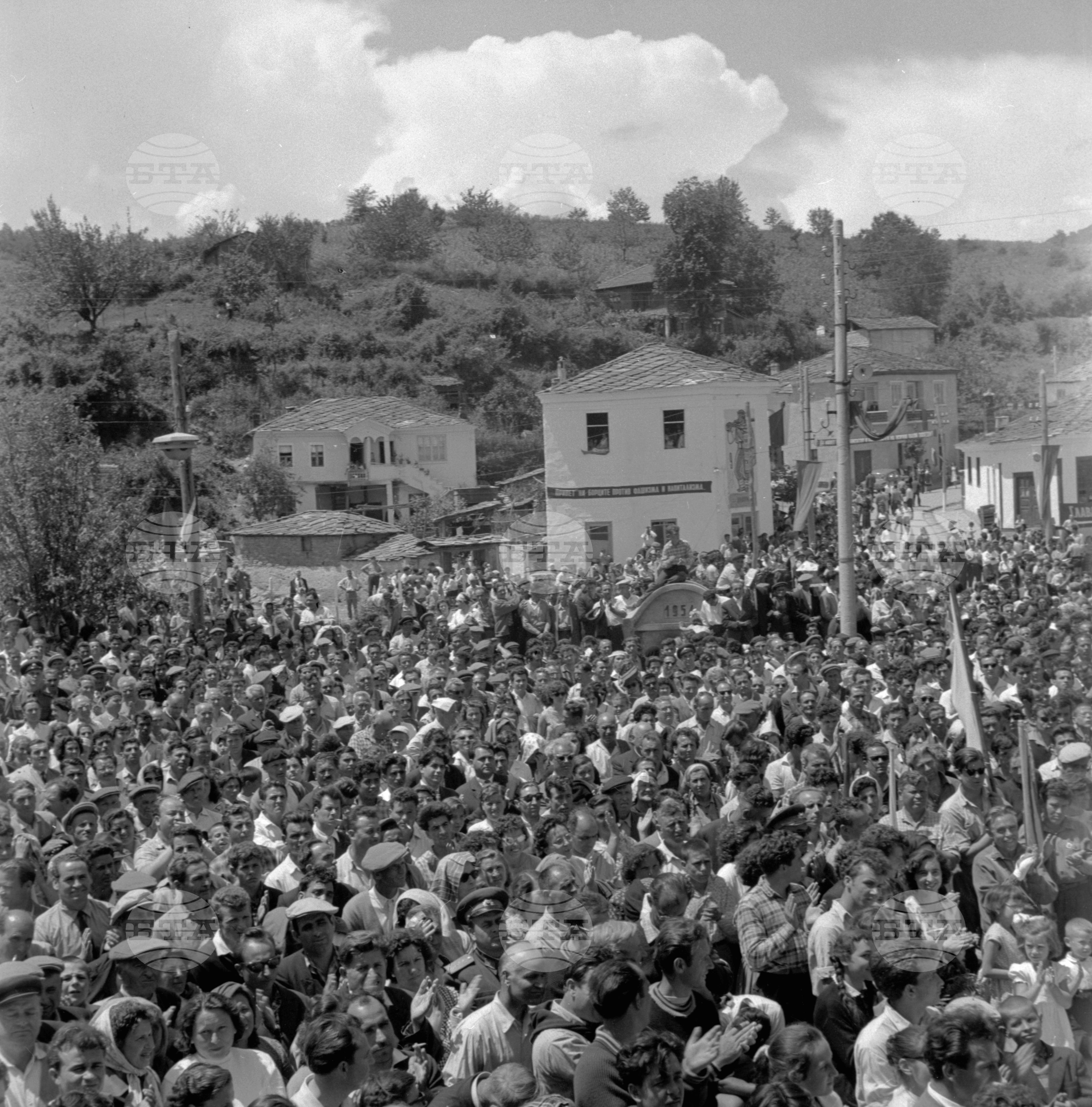 Тържество-митинг по случай откриването на паметник в село Храбрино, Пловдивски окръг част 3