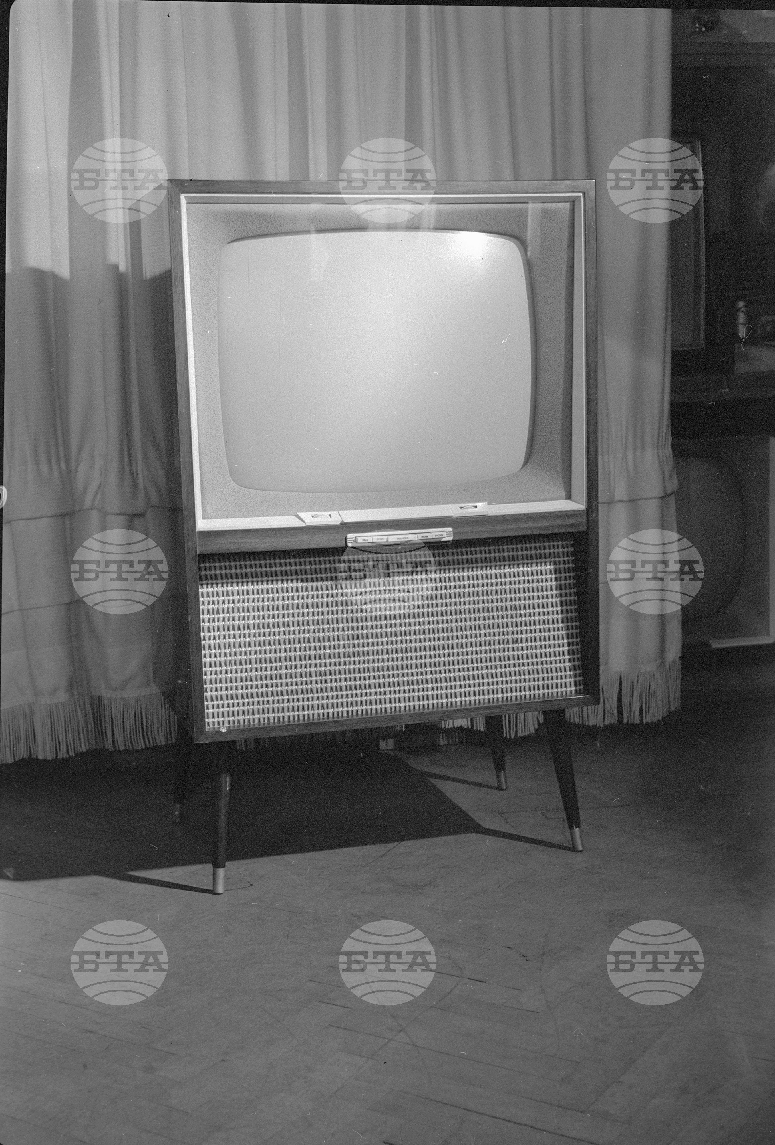 Слаботоков завод - София 1962 година