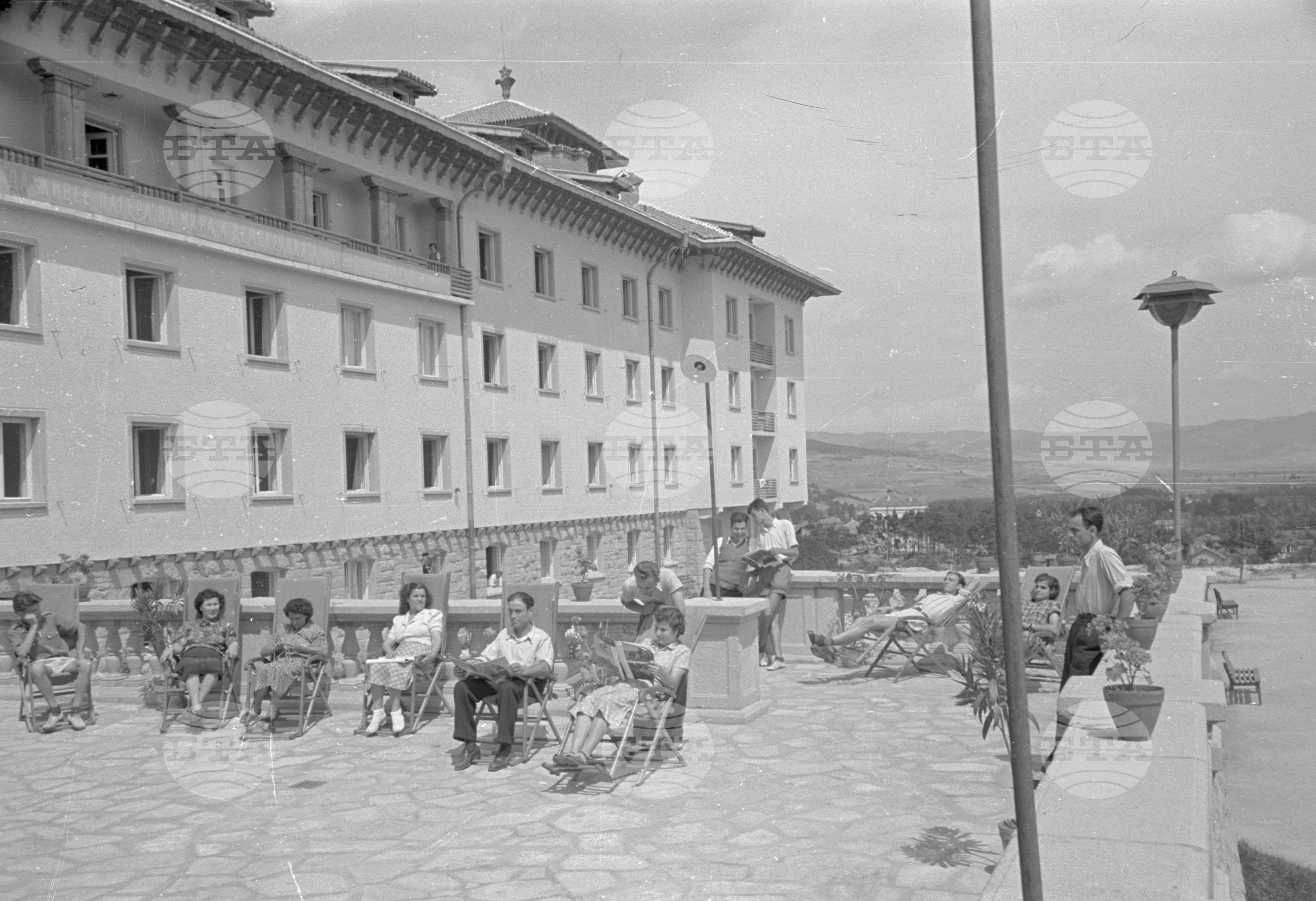 Почивна станция "Двореца" във Велинград - 1952 година, част 2
