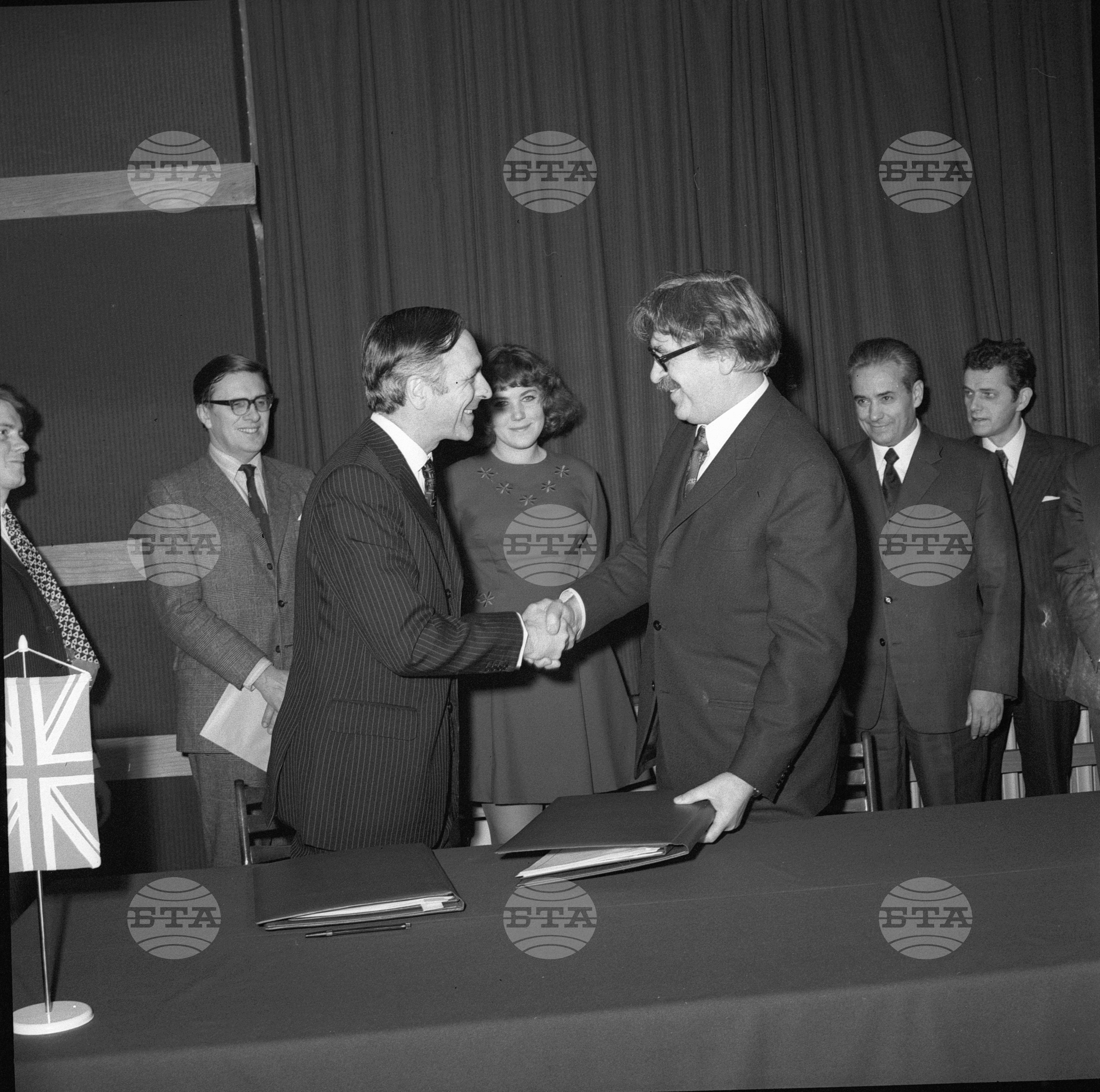 Подписване на културна спогодба с Англия - 1972 година