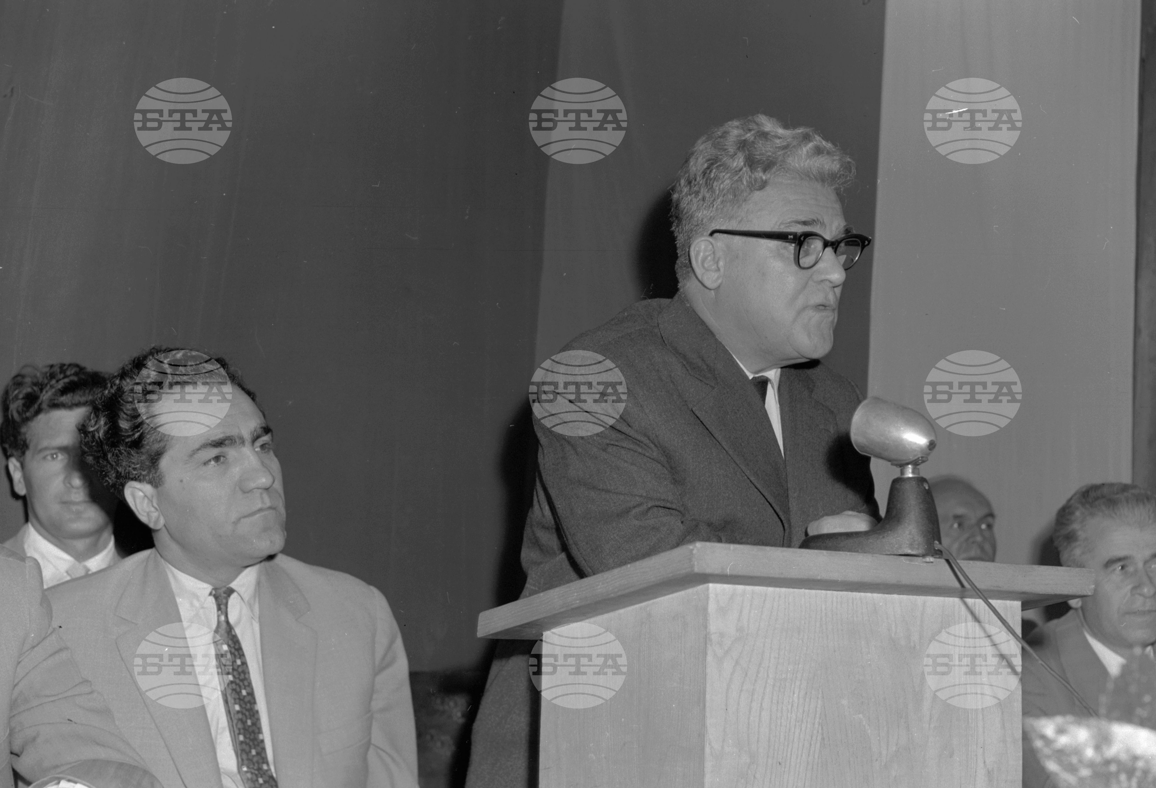 Откриване на  новата учебна 1961/1962 година в столичните учебни заведения