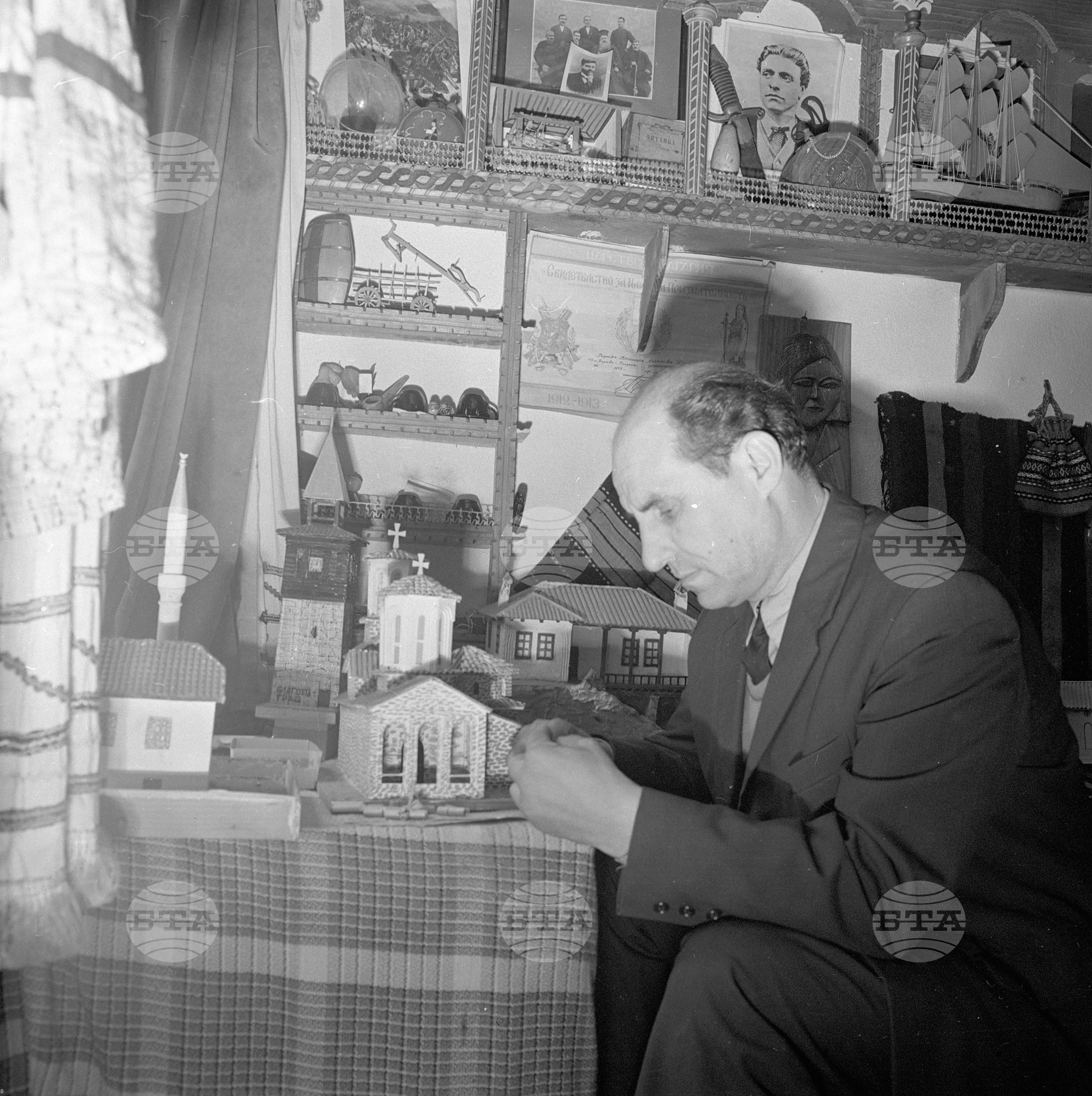 Сбирка на макети на другаря Филип Стойчев на ценни исторически сгради от Благоевградски окръг