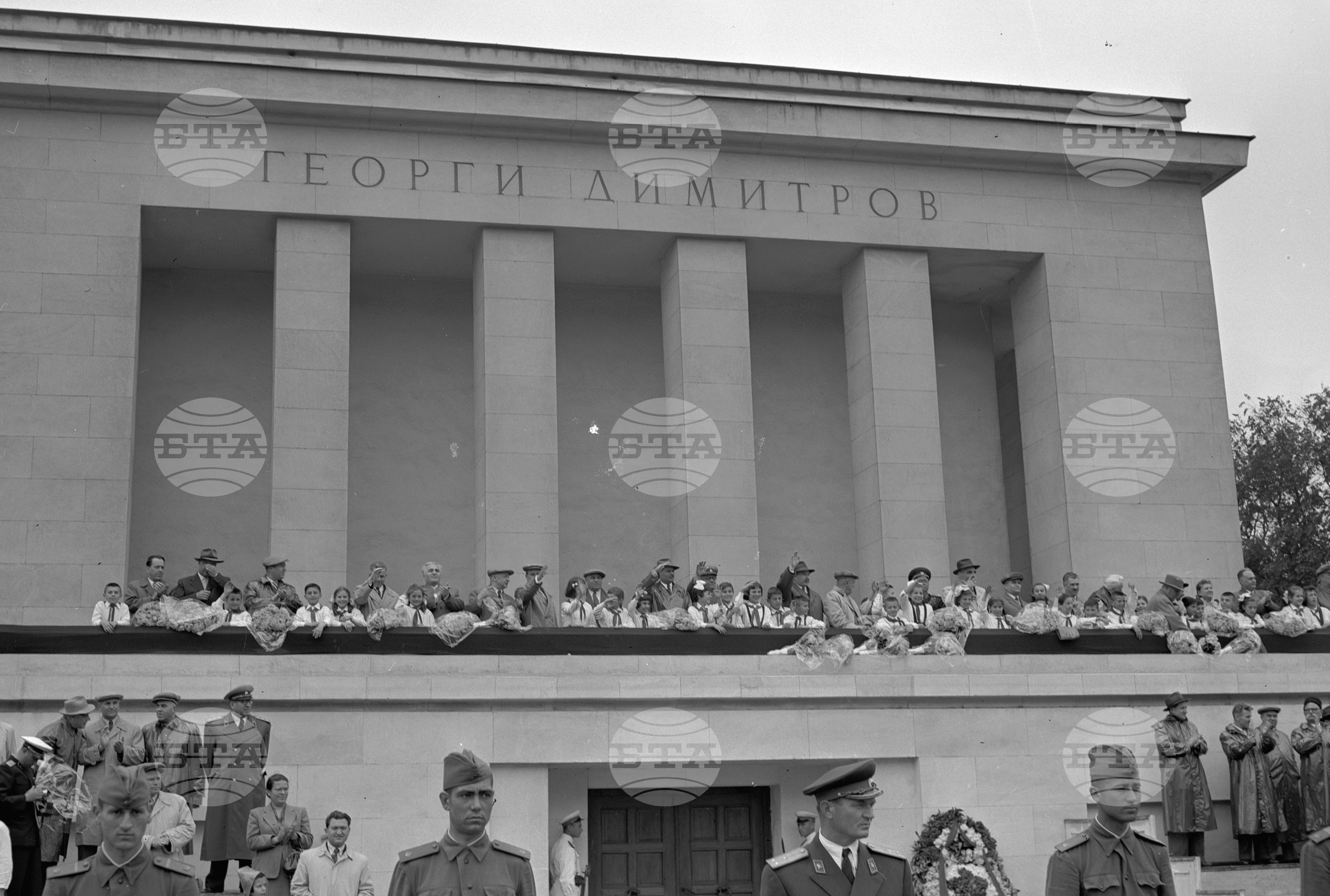 Честване на деня на българската народна просвета и култура, на славянската писменост и българския печат в София