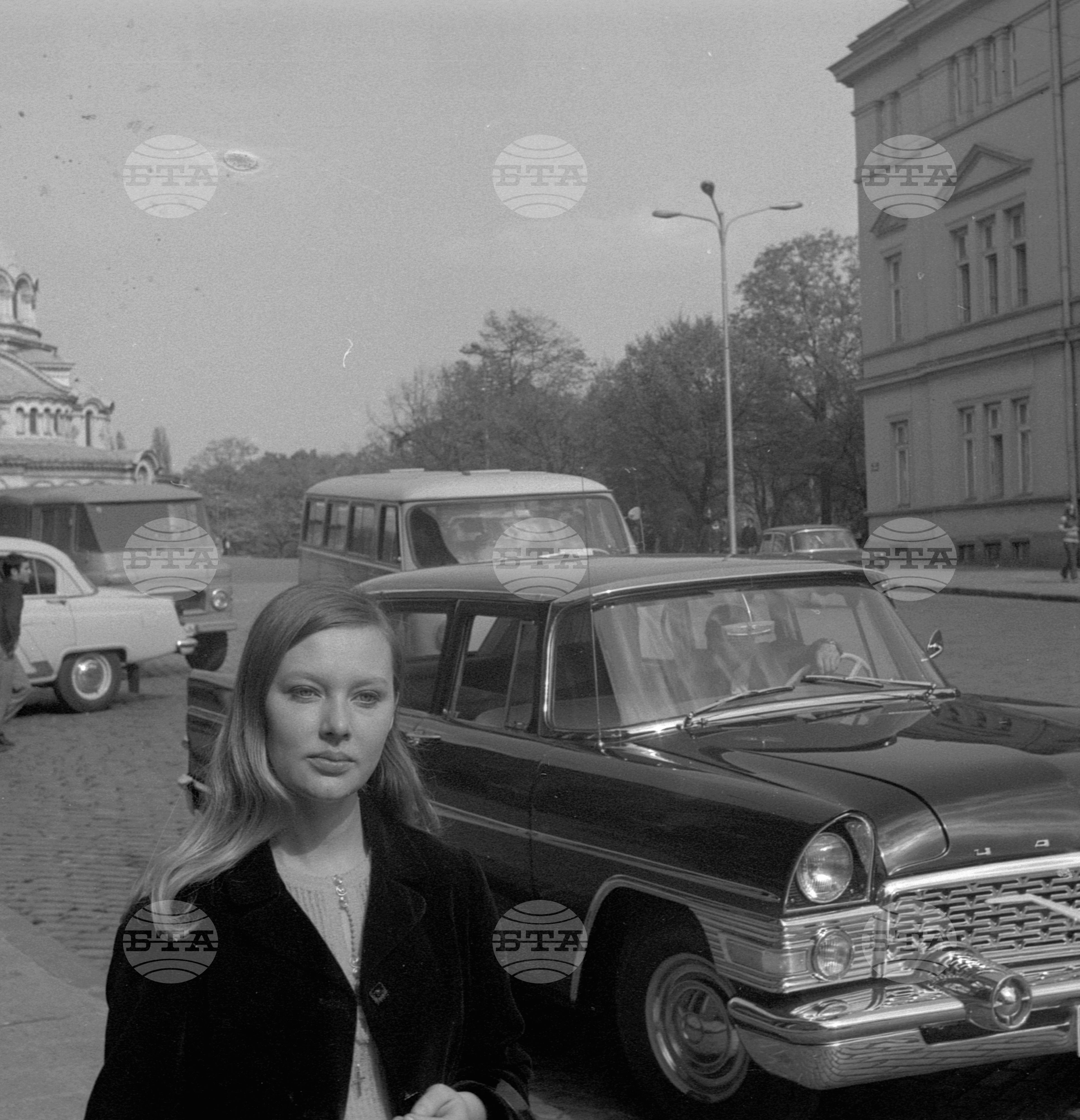 Съветската киноартистка Людмила Савелиева из София