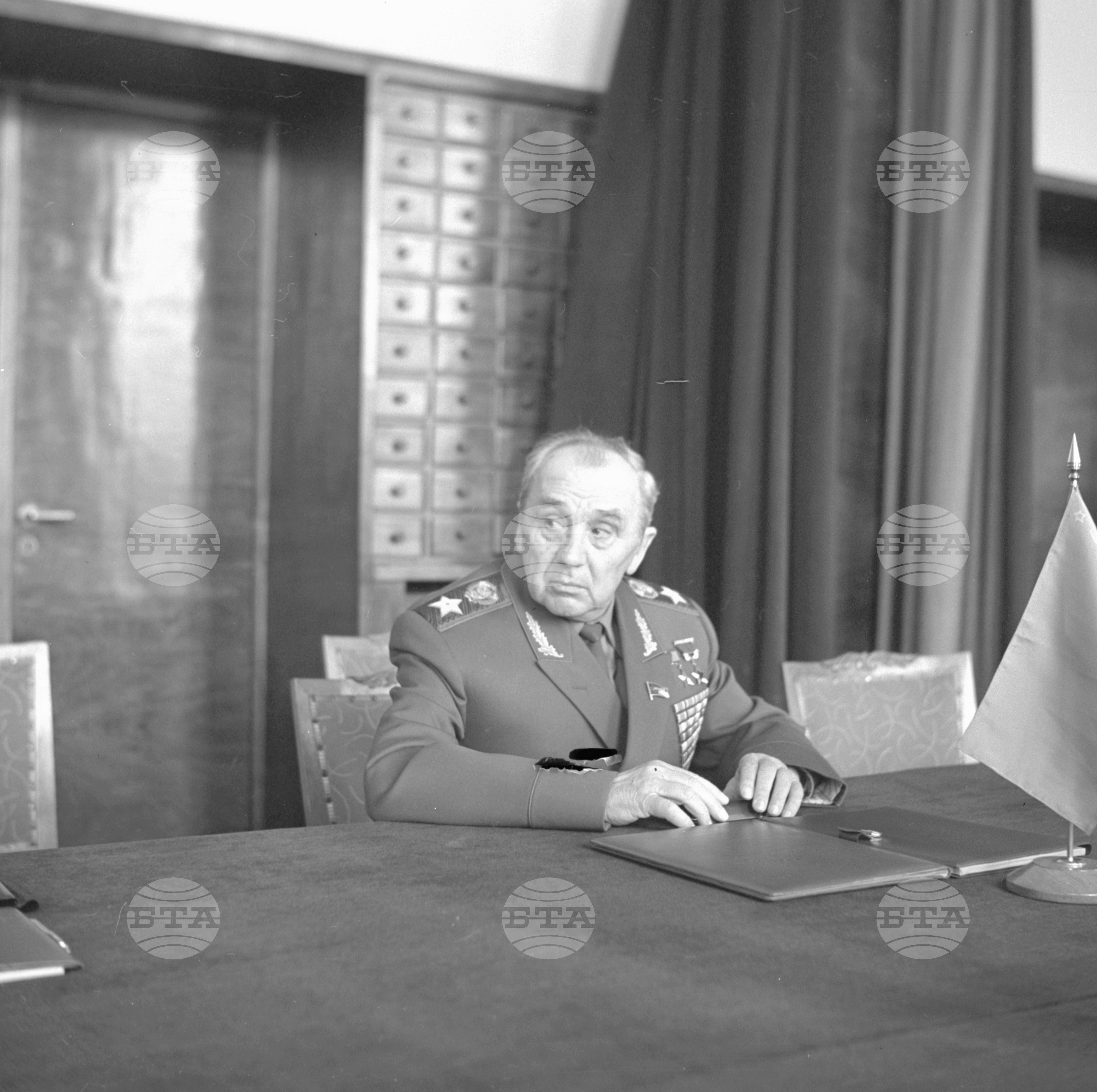 По време на посещението на Маршал Иван Якубовски