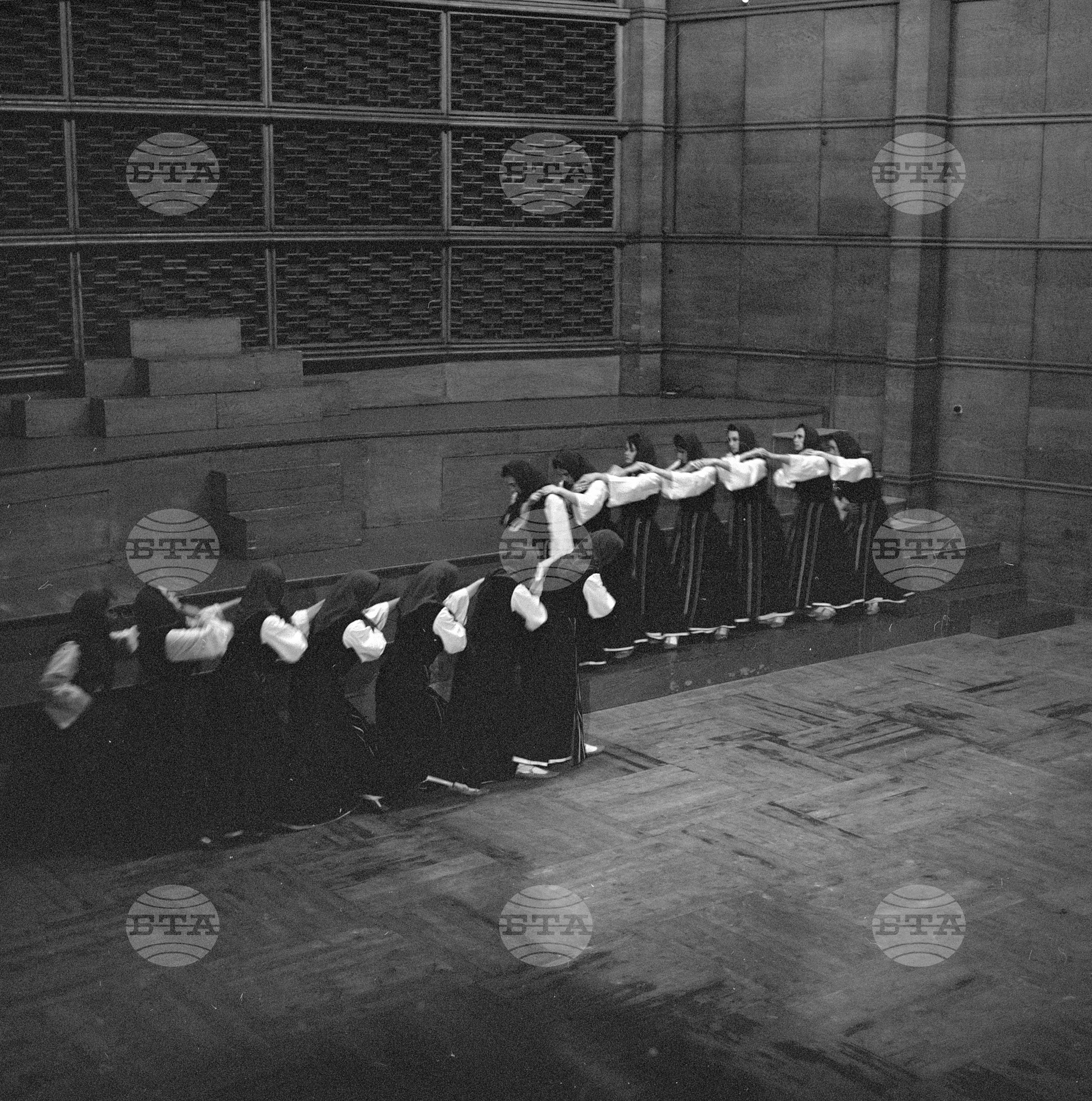 Юбилеен концерт на Държавния ансамбъл за народни песни и танци