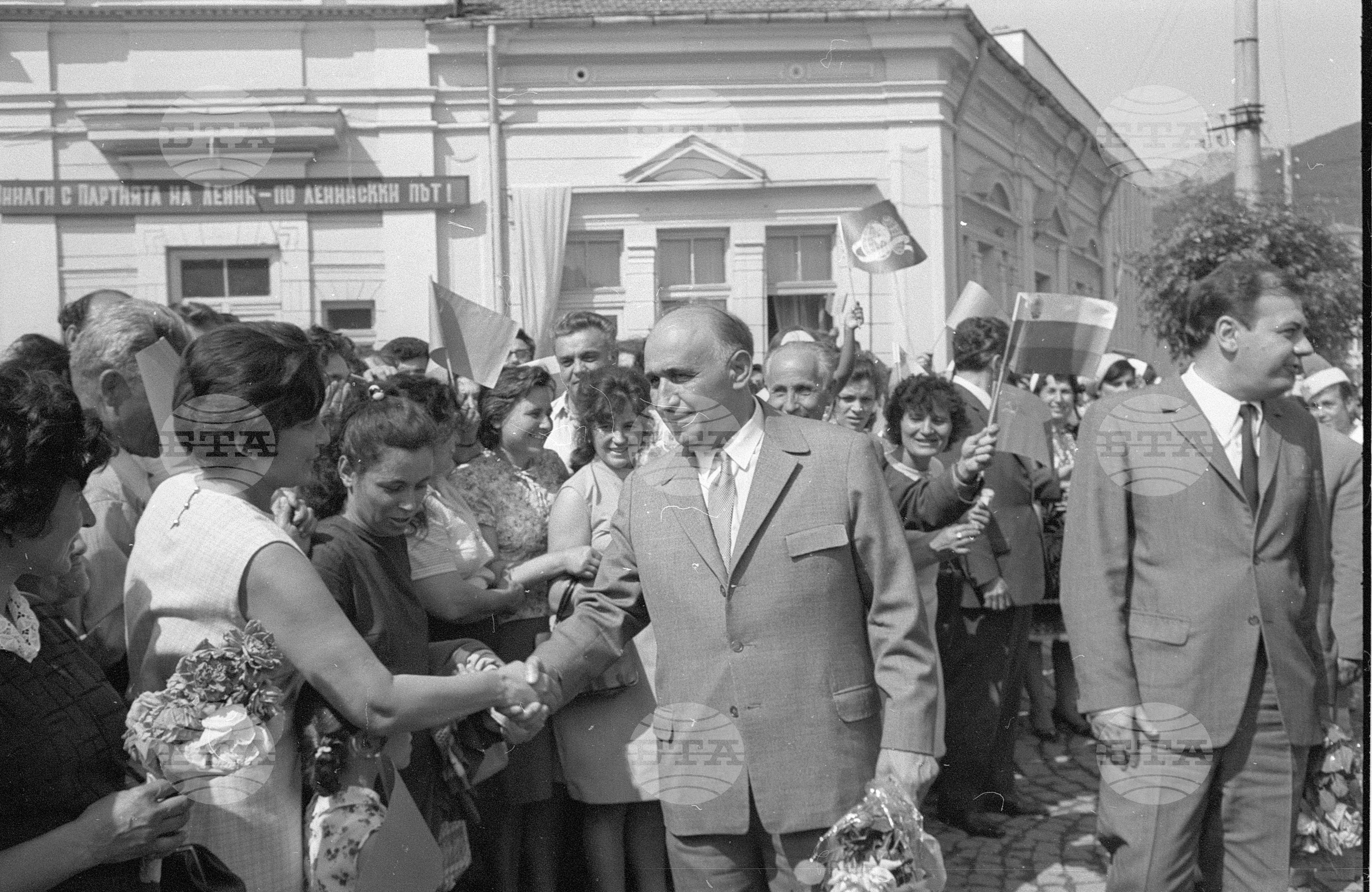 Другарят Тодор Живков на посещение във Видински окръг - част 3