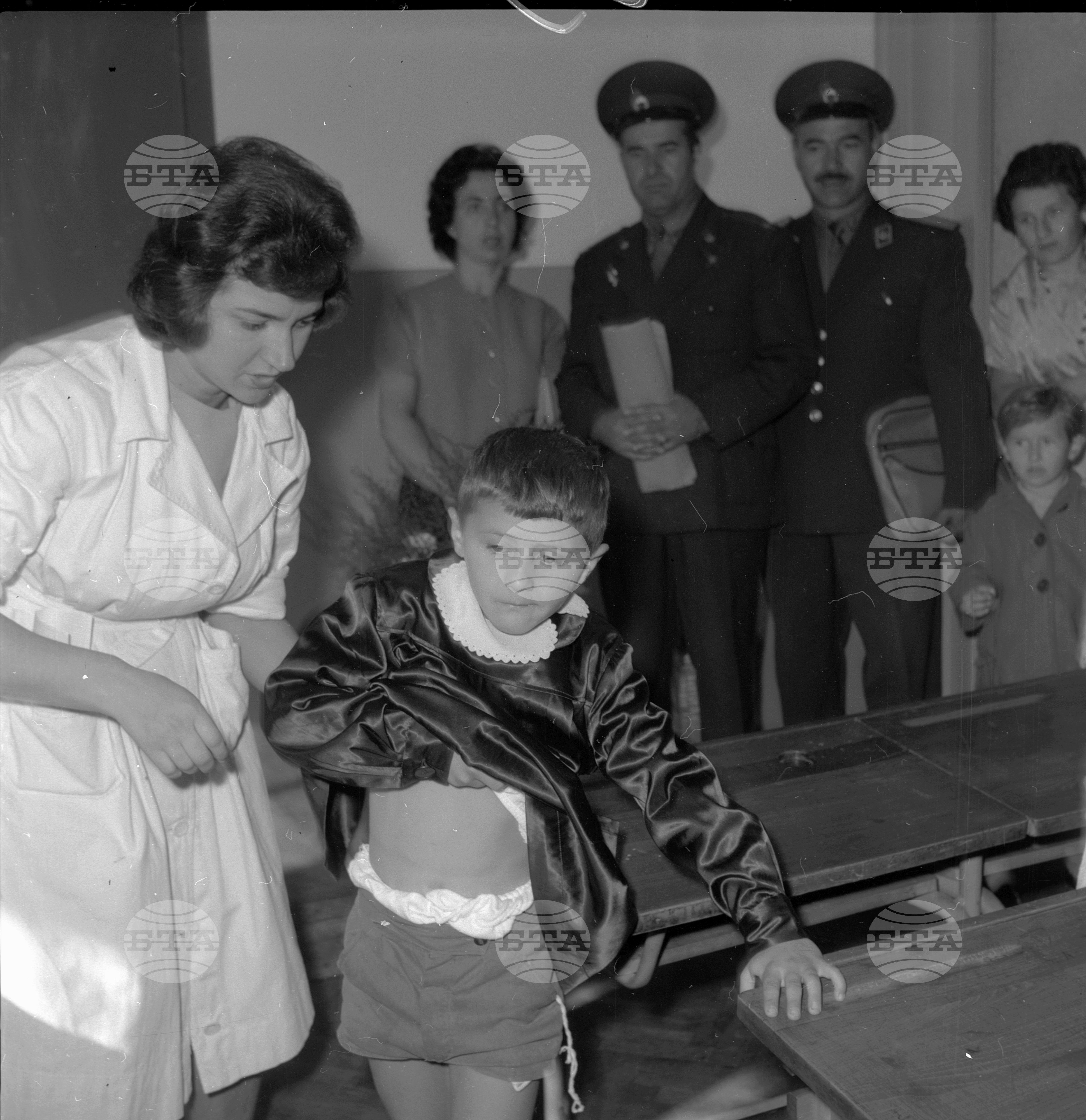 Първият учебен ден в 12-то средно политехническо училище "В. И. Ленин" - София