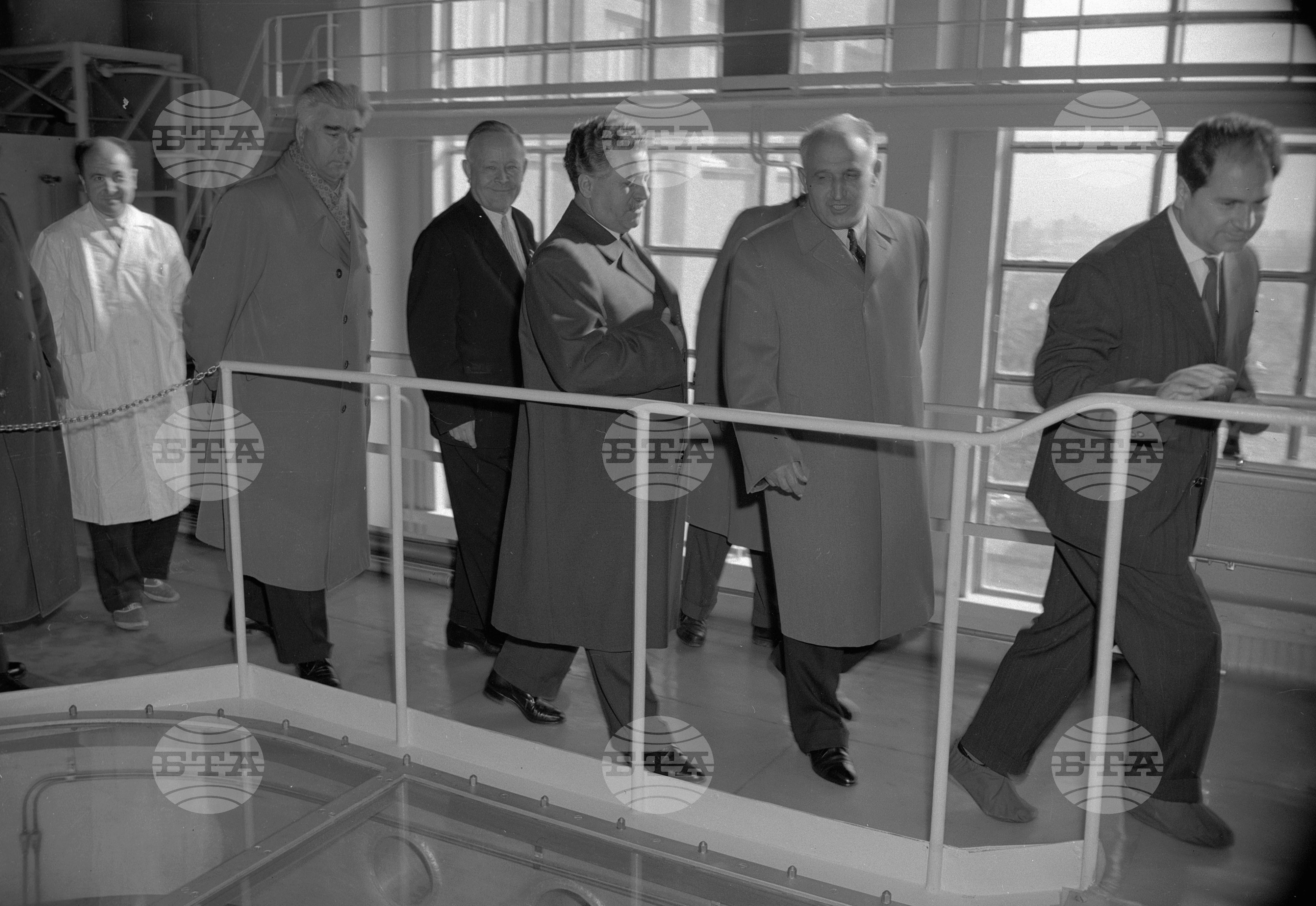 Тържествено откриване на първия у нас атомен научноизследователски реактор част 2