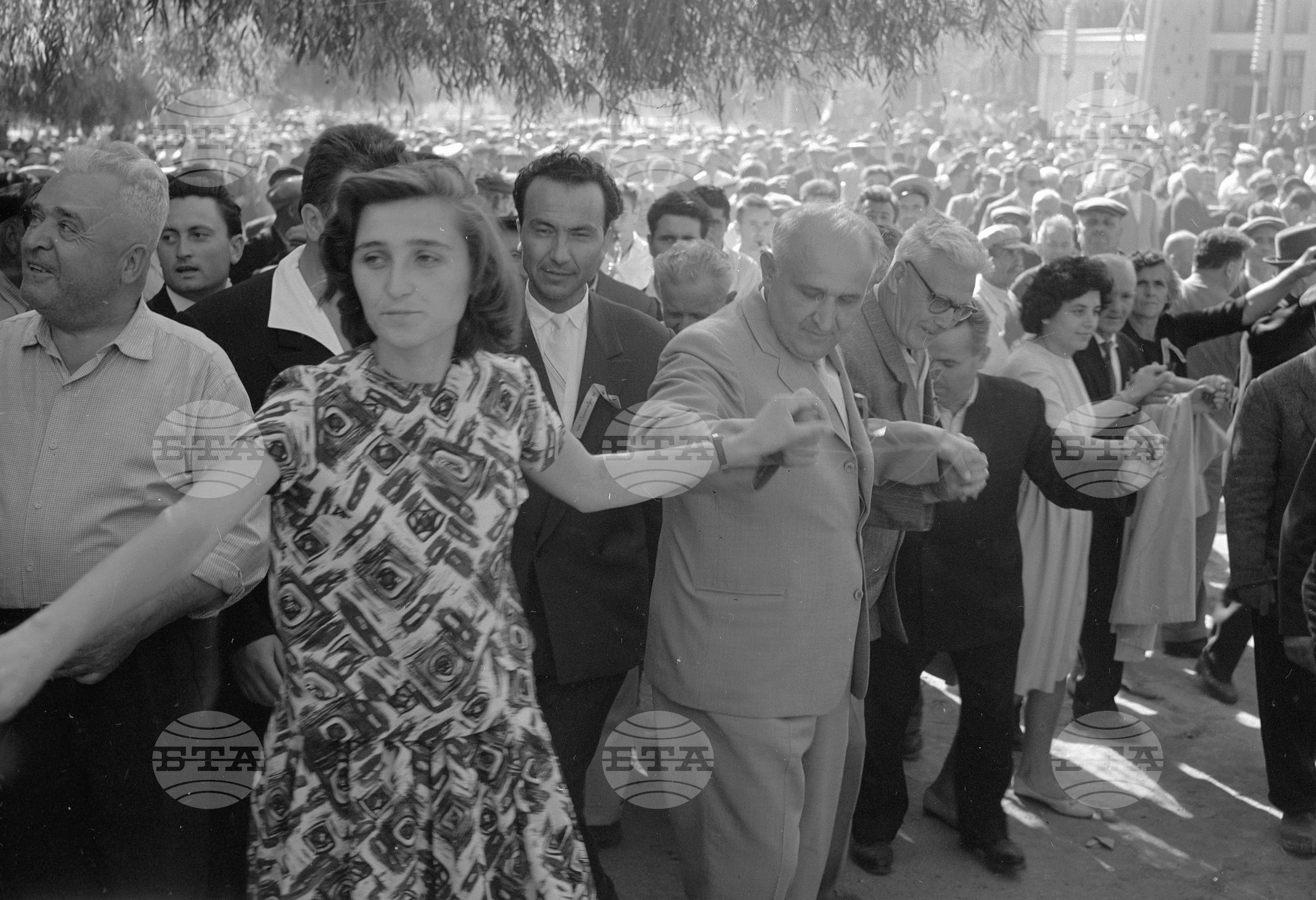 Тържествено честване на 40-годишнината от Септемврийското въстание в Михайловград (днес Монтана)