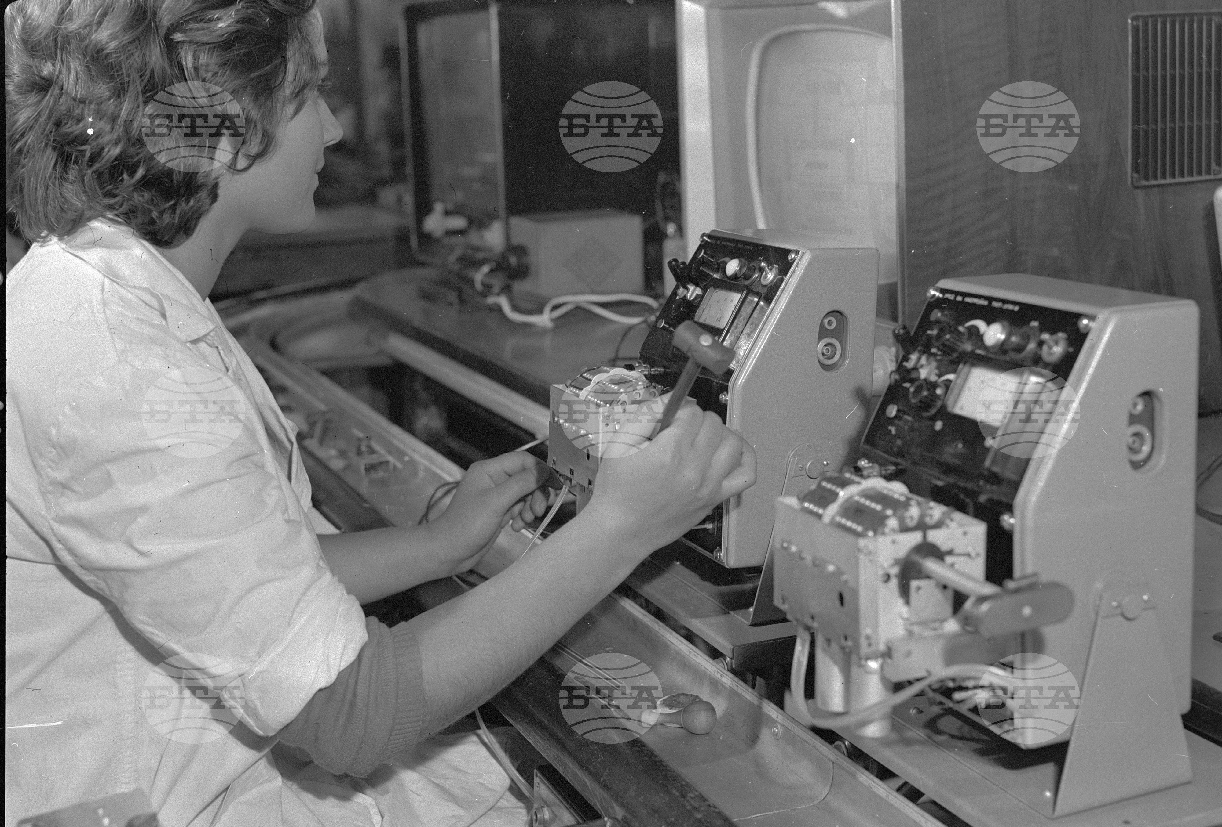 Слаботоков завод - София 1962 година