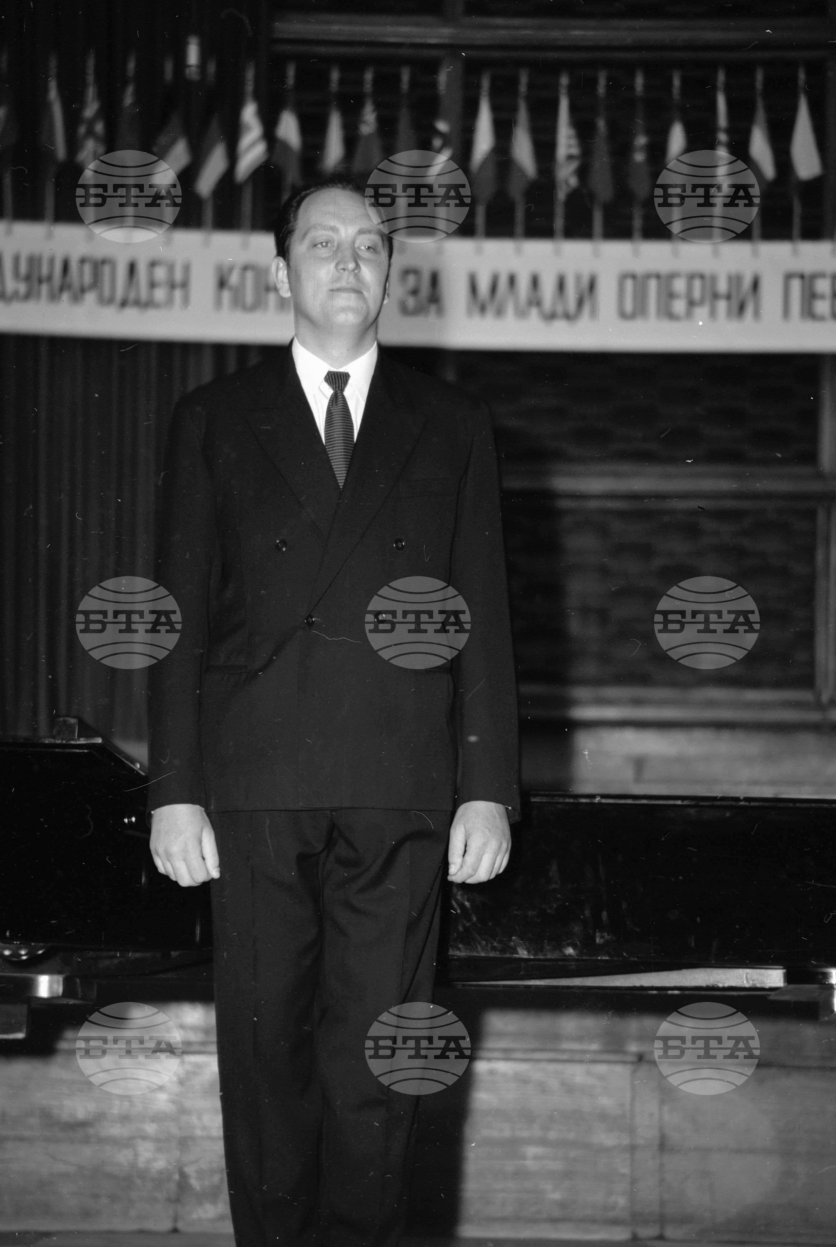 Втория Международен конкурс за млади оперни певци в София - част 3