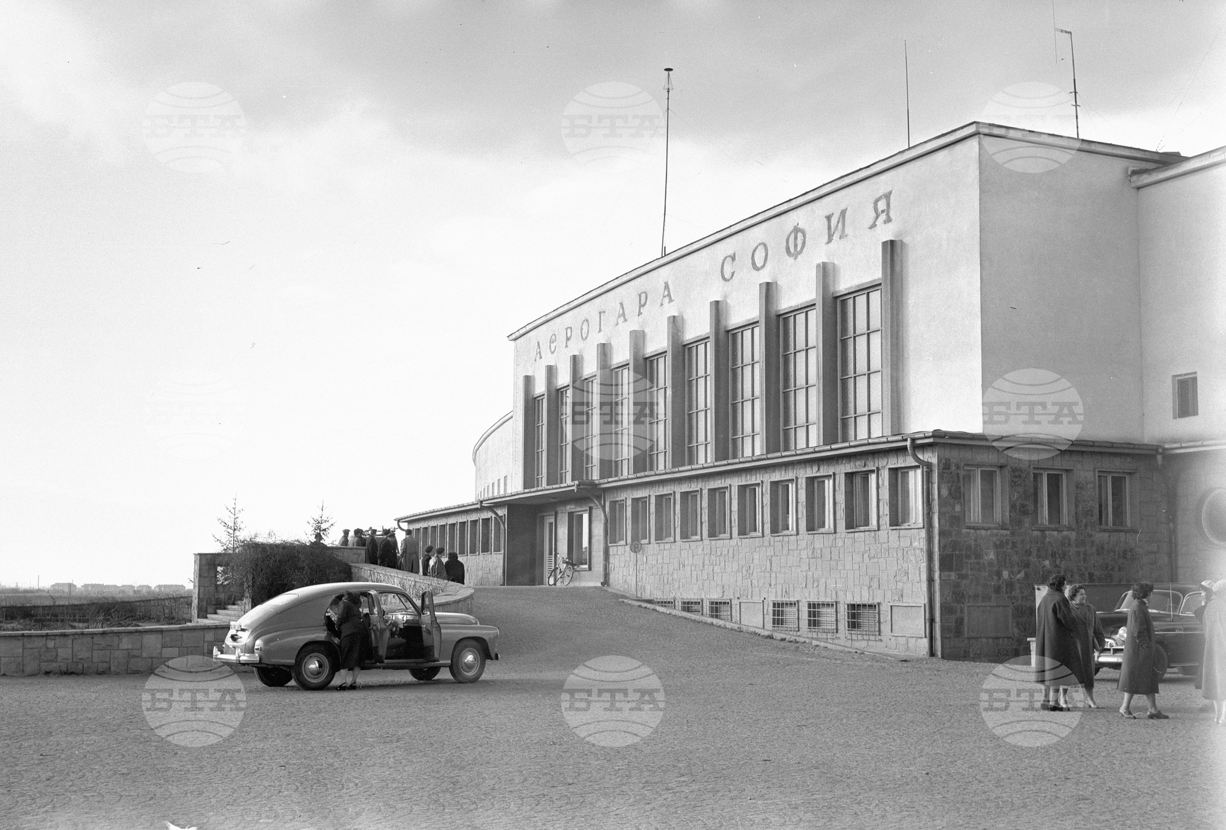 Делегати за III сесия на международния постоянен комитет на майките