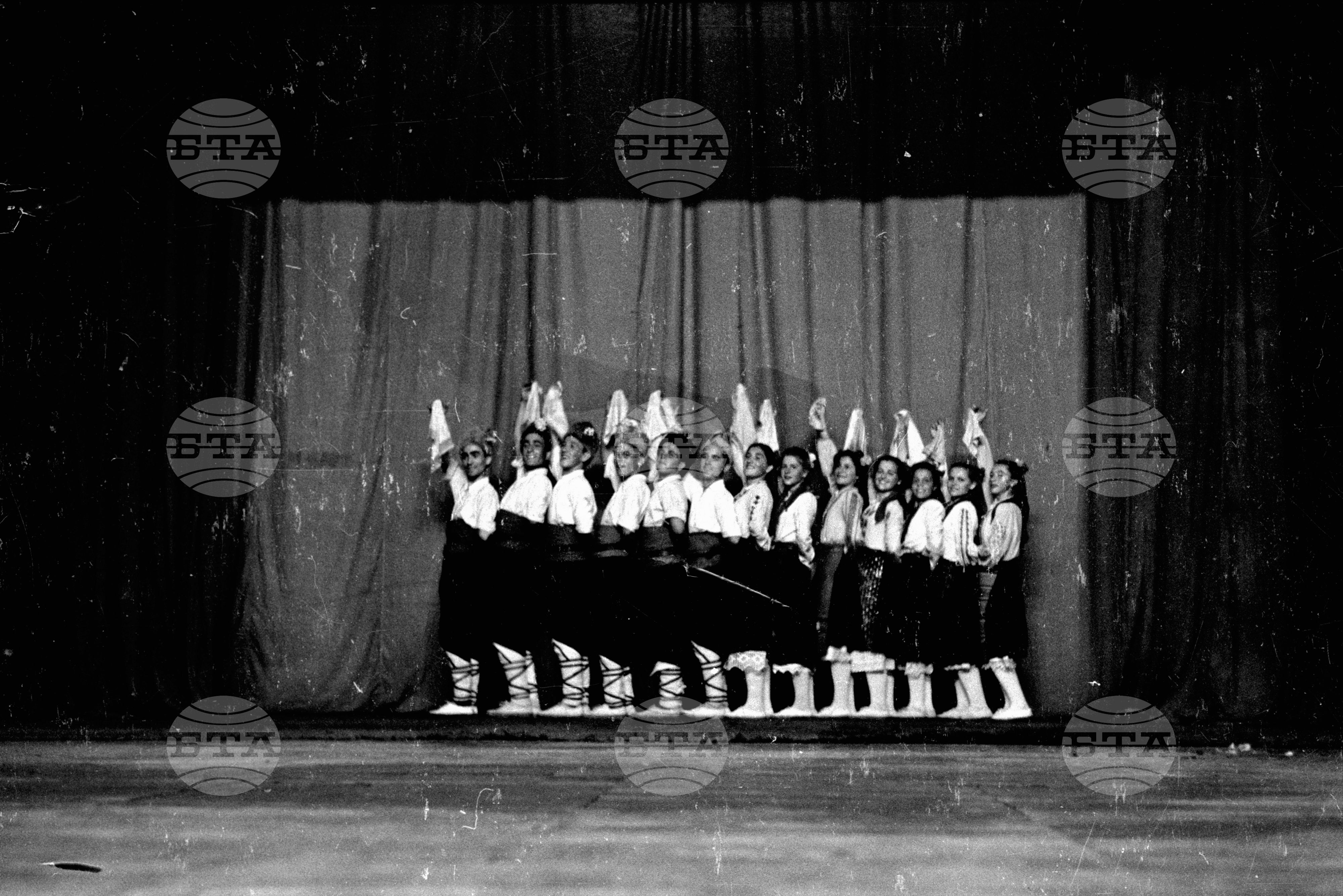 Окръжен преглед на художествената самодейност, 1951