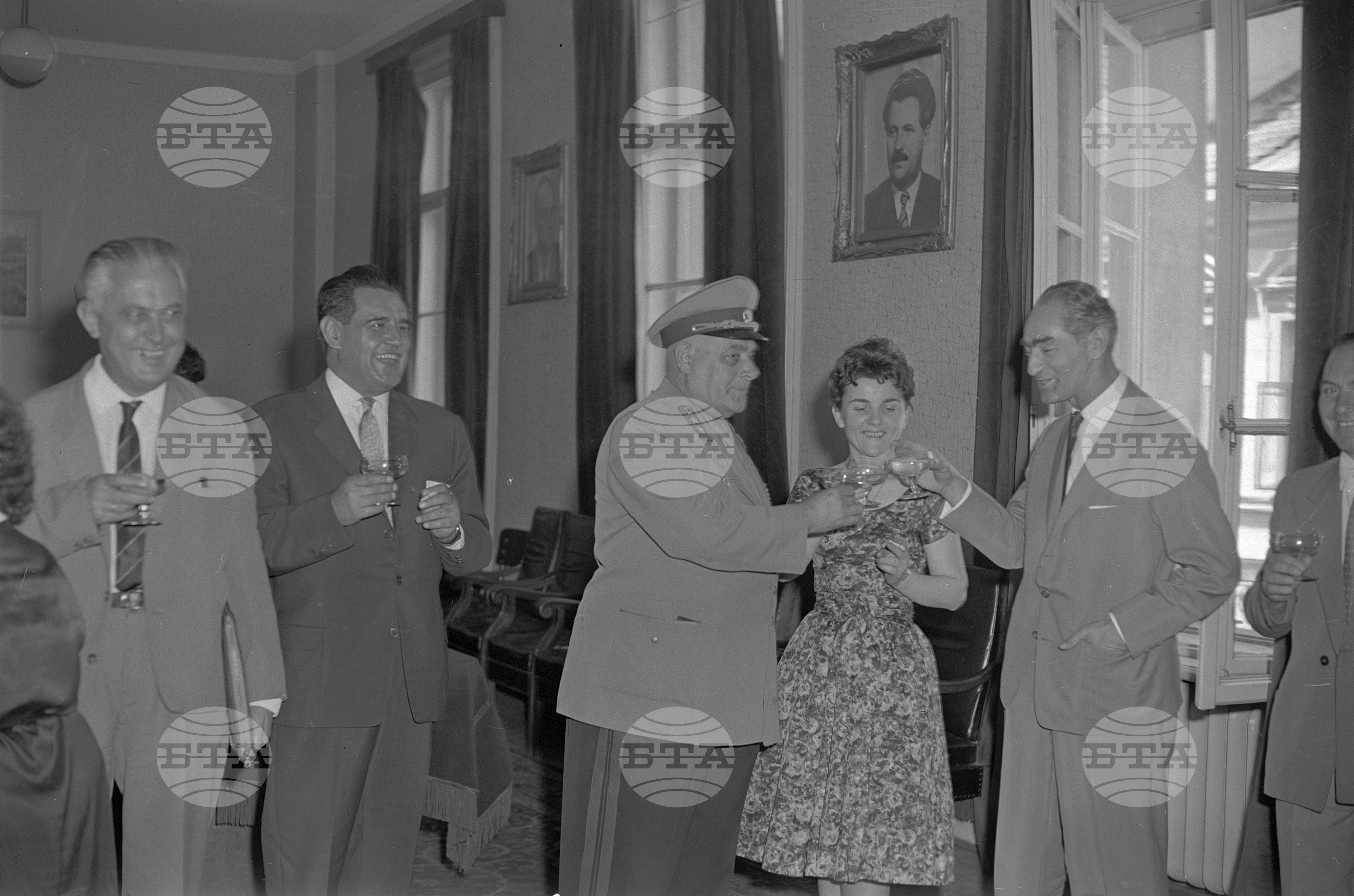 Преговори между НР България и ФР Югославия по изграждане на международния път Лондон-Истанбул, в участъка Ниш-българска граница