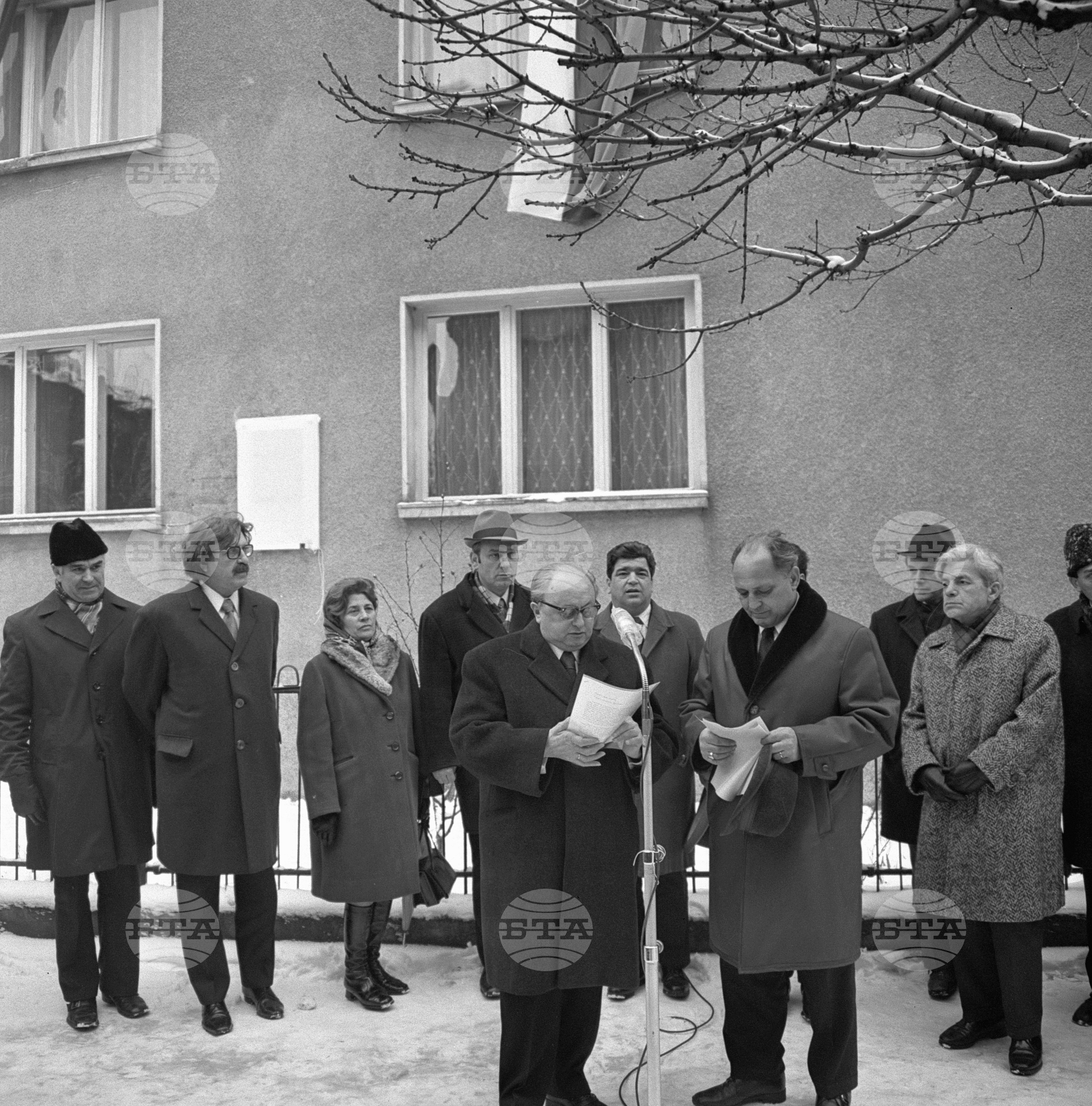 Откриване паметна плоча - барелеф на Шандор Петьофи в София