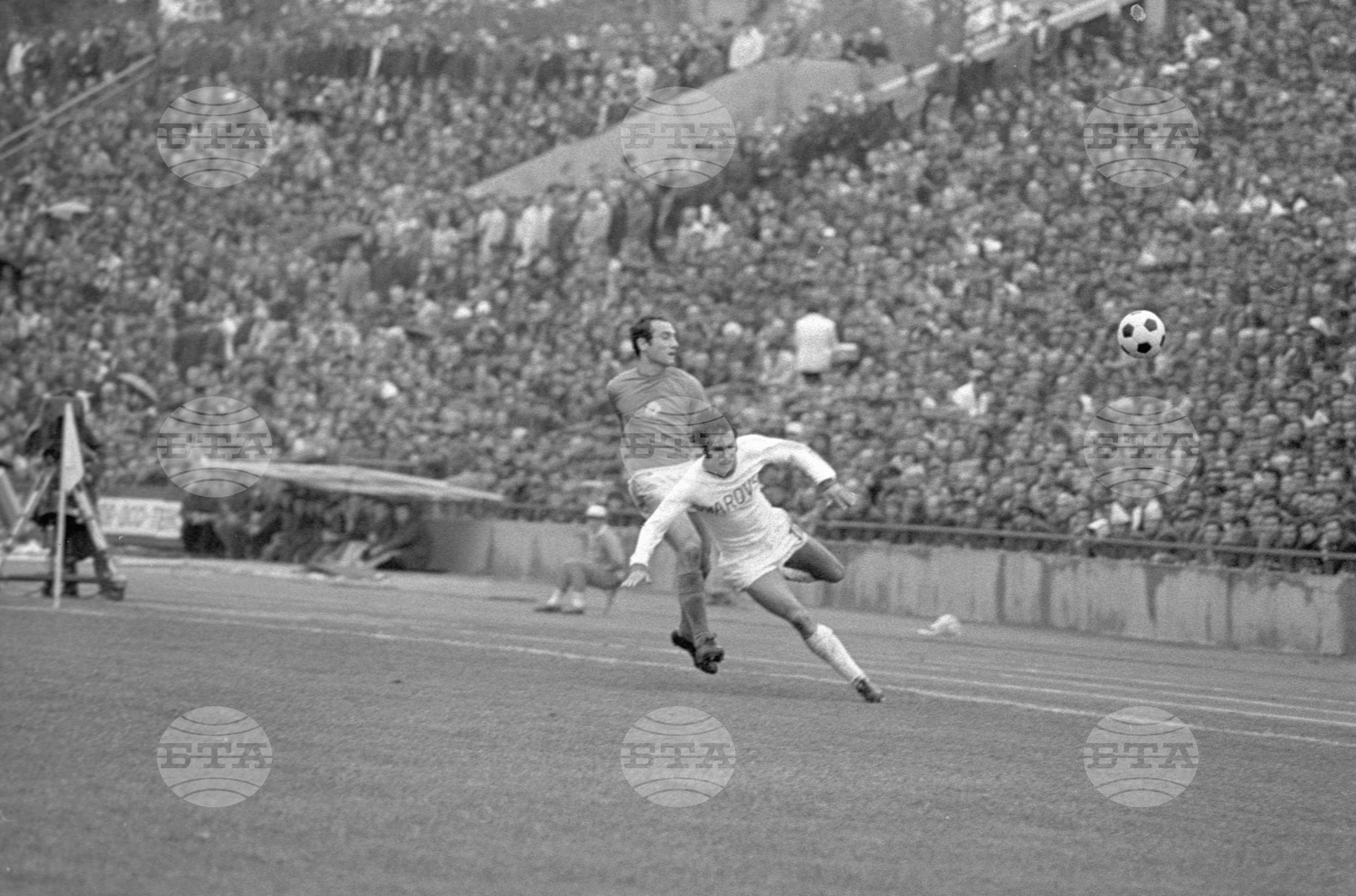Футболна среща между отборите на ЦСКА и "Сваровски-Вакер" (Австрия)