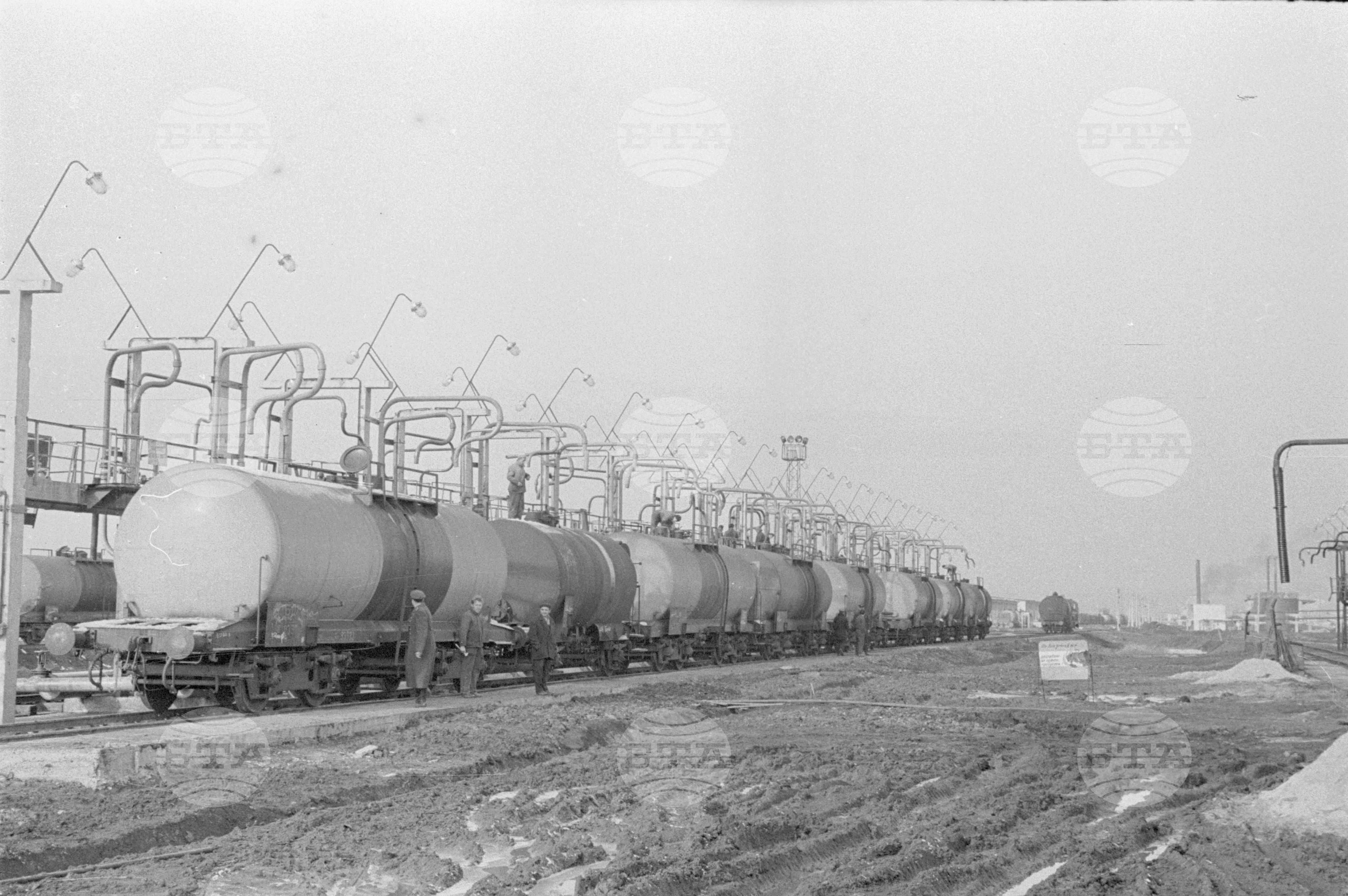 Нефтохимическия комбинат край Бургас