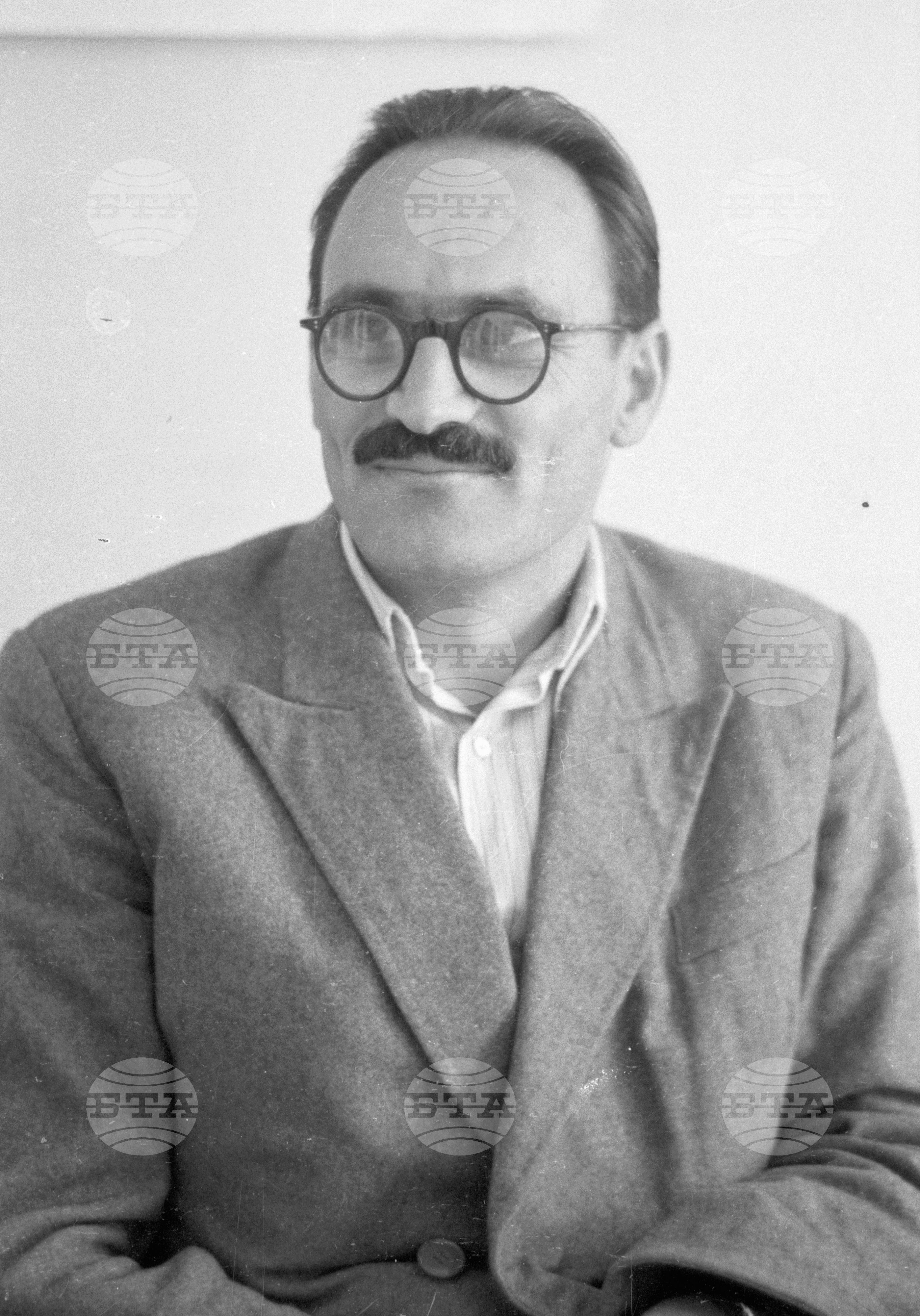 Портретна снимка, 1951